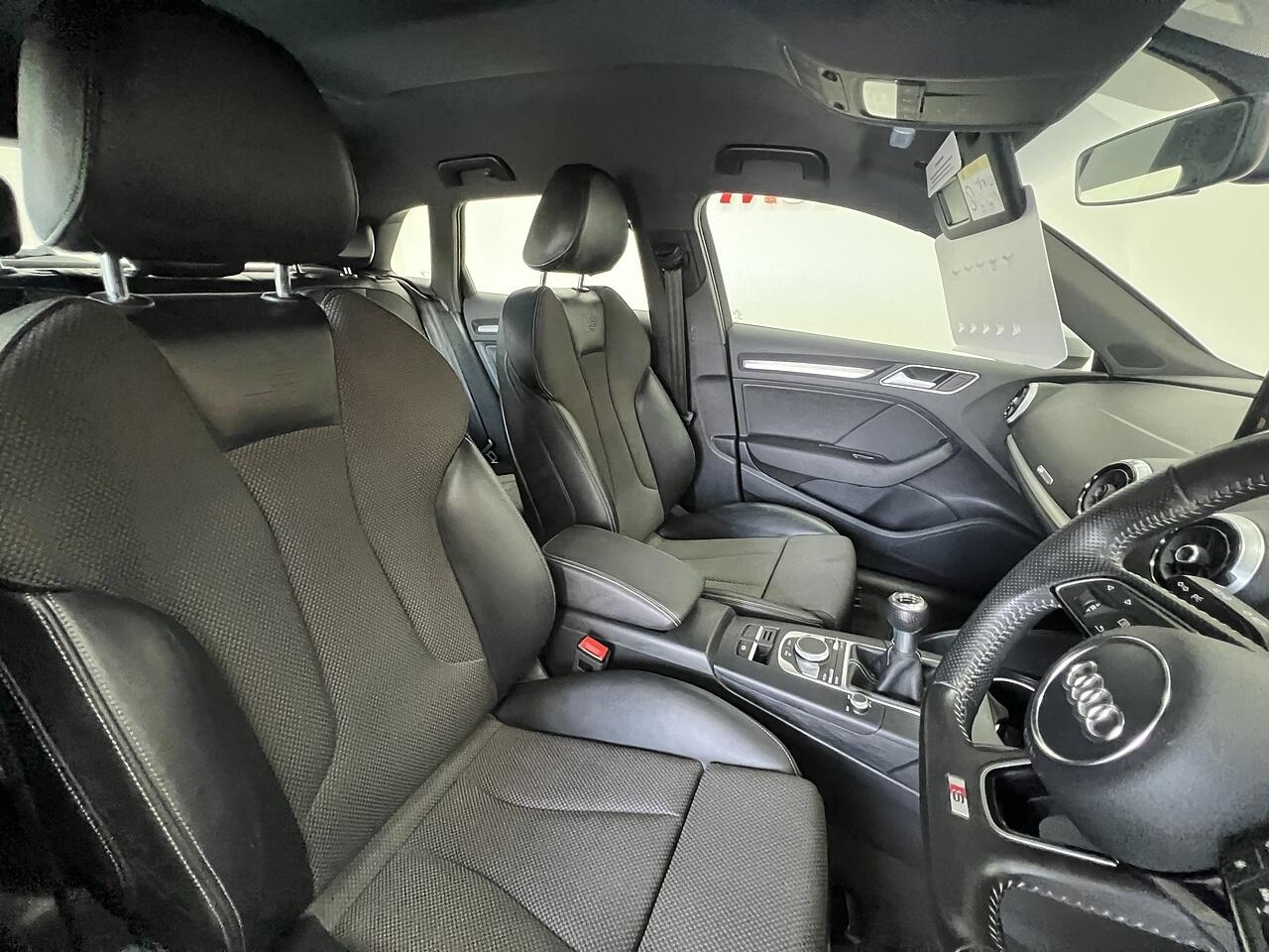 Audi A3 view 14