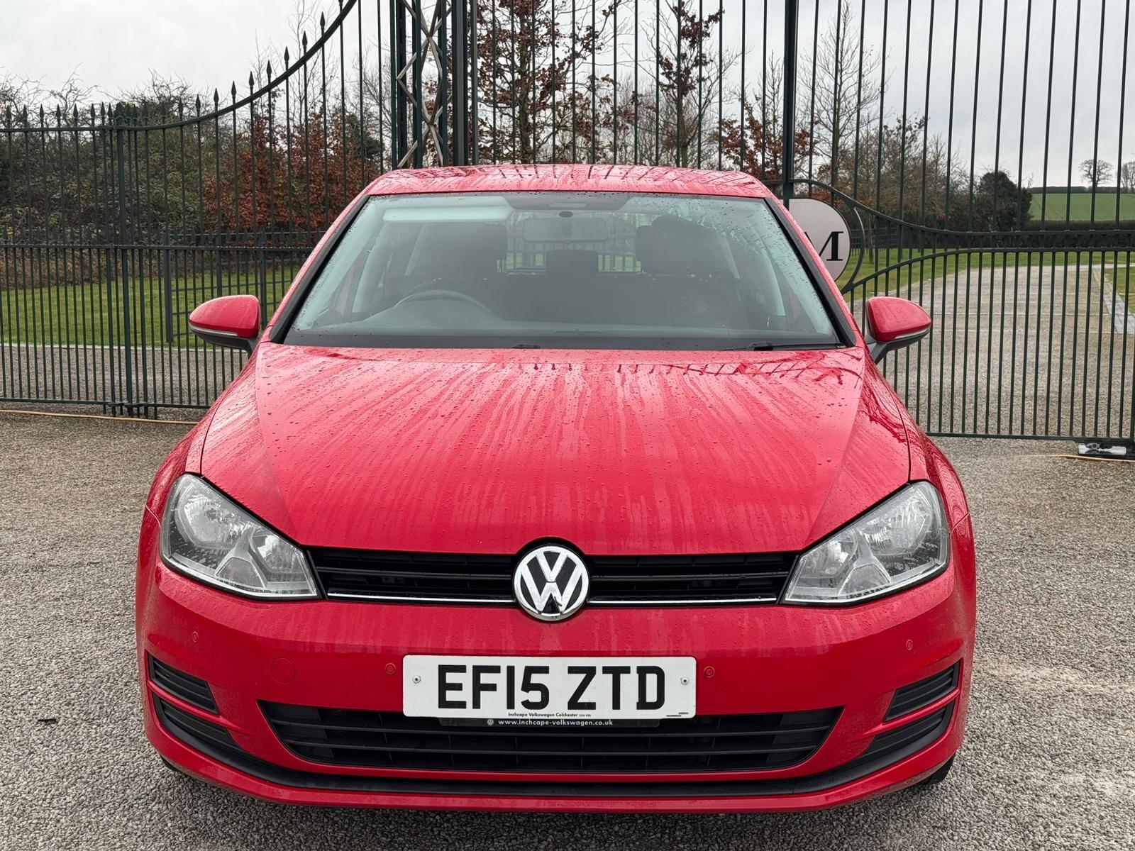 2015 Volkswagen Golf image 4