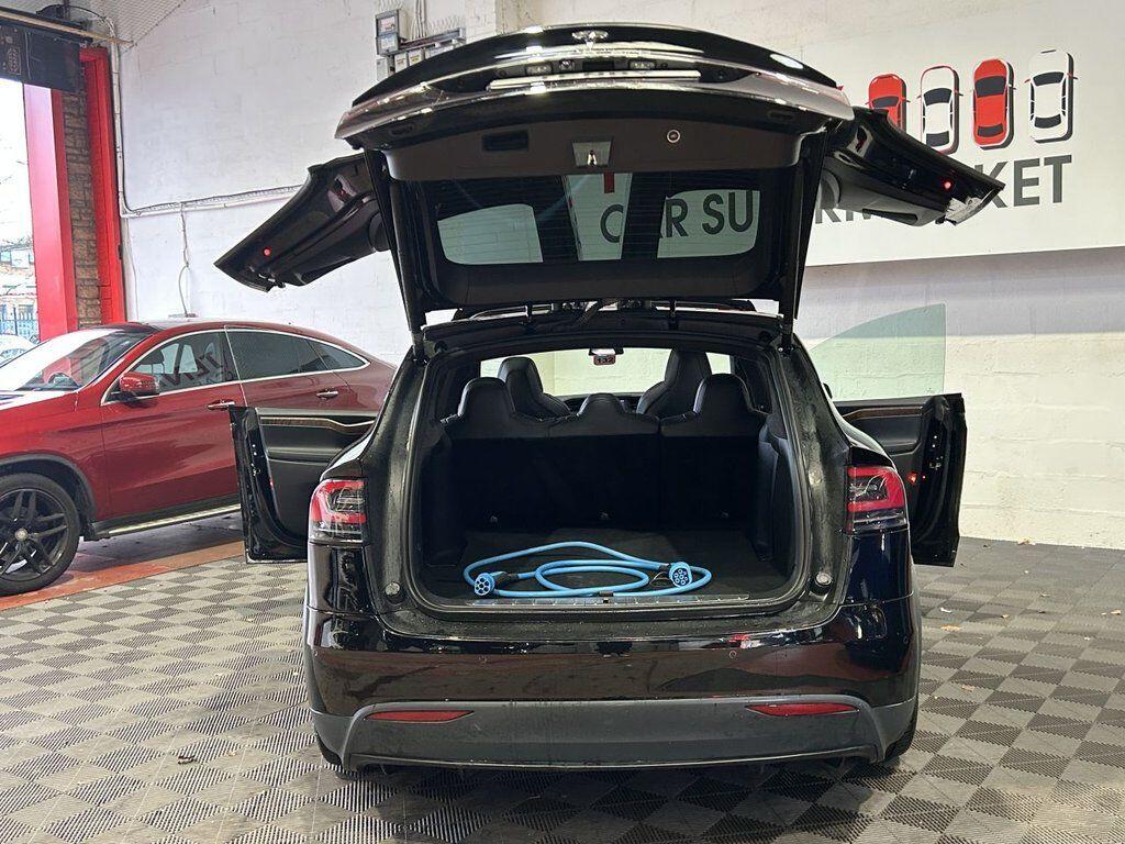 Tesla Model X view 15
