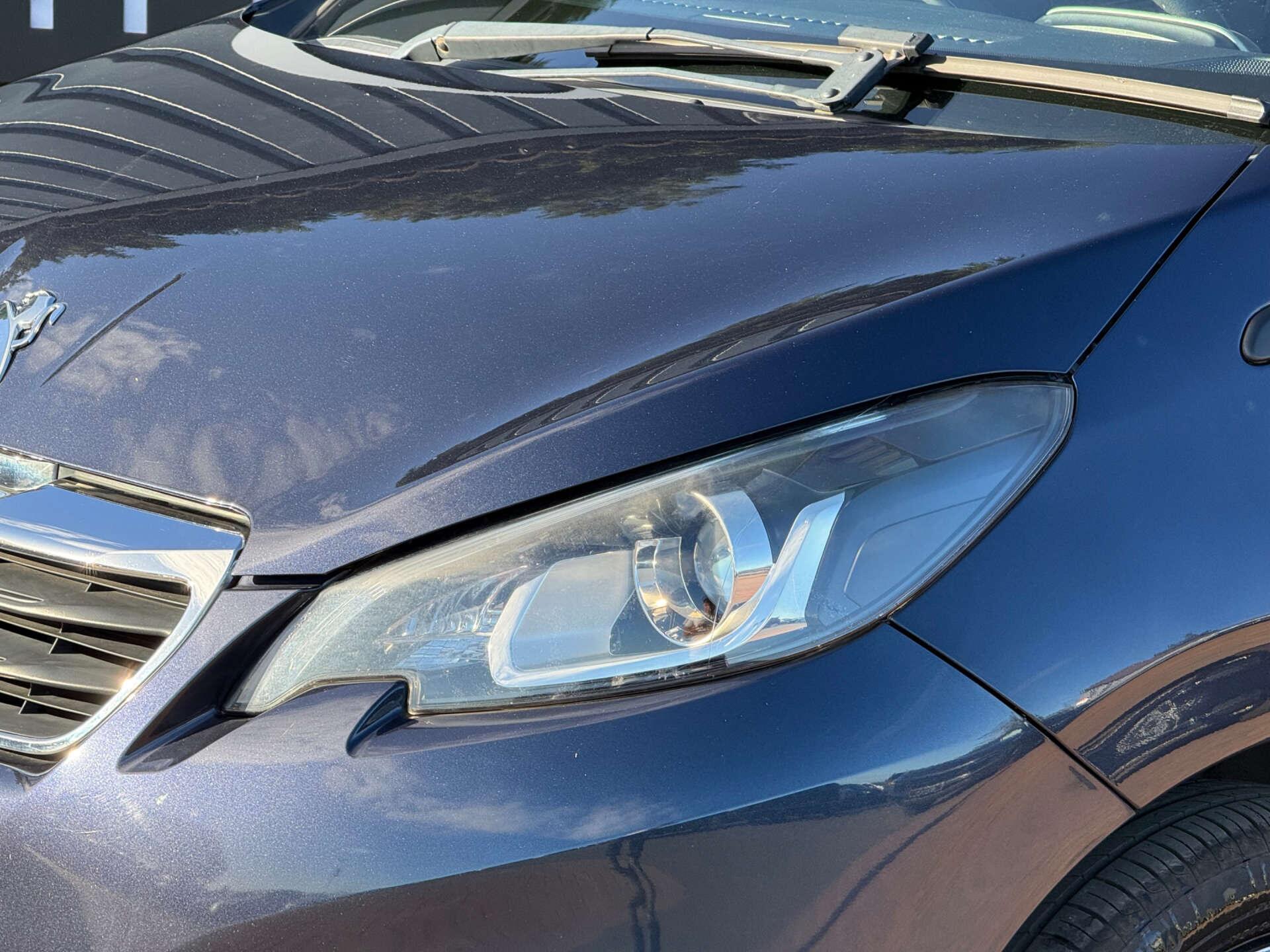 Peugeot 108 view 5