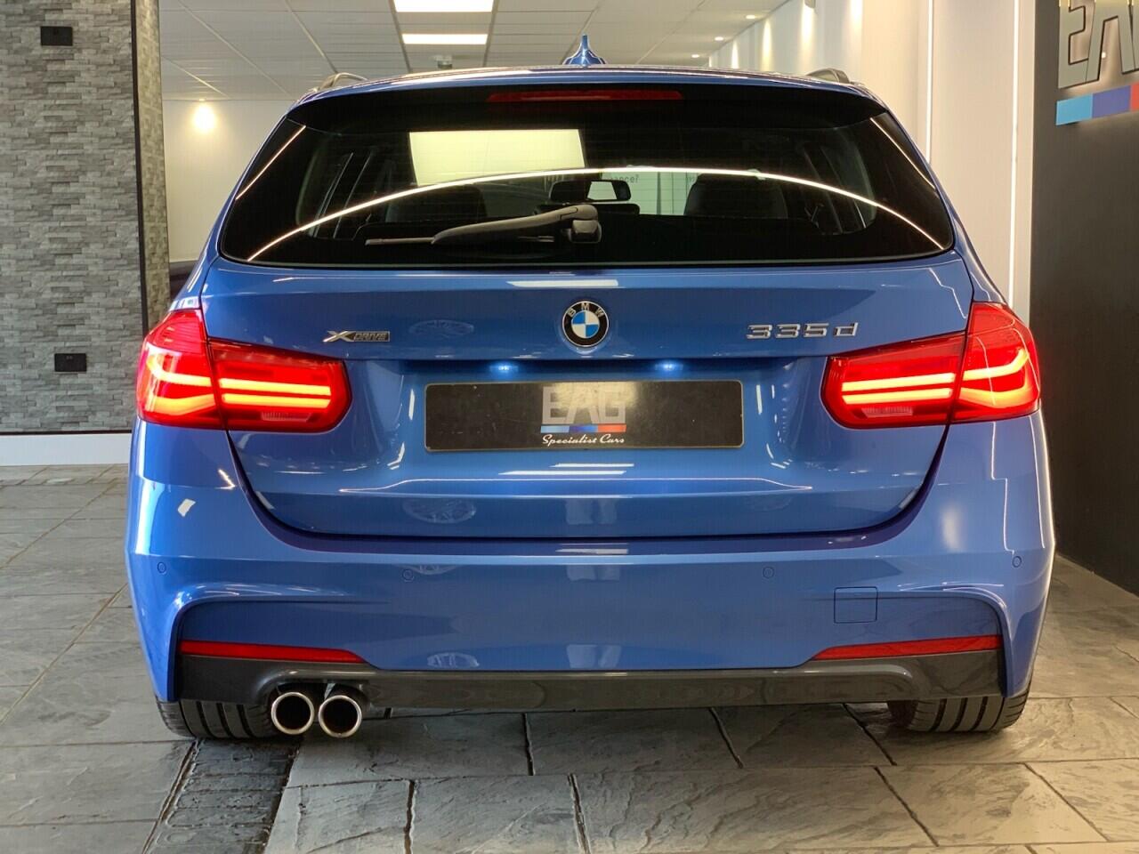 BMW 3 Series view 5