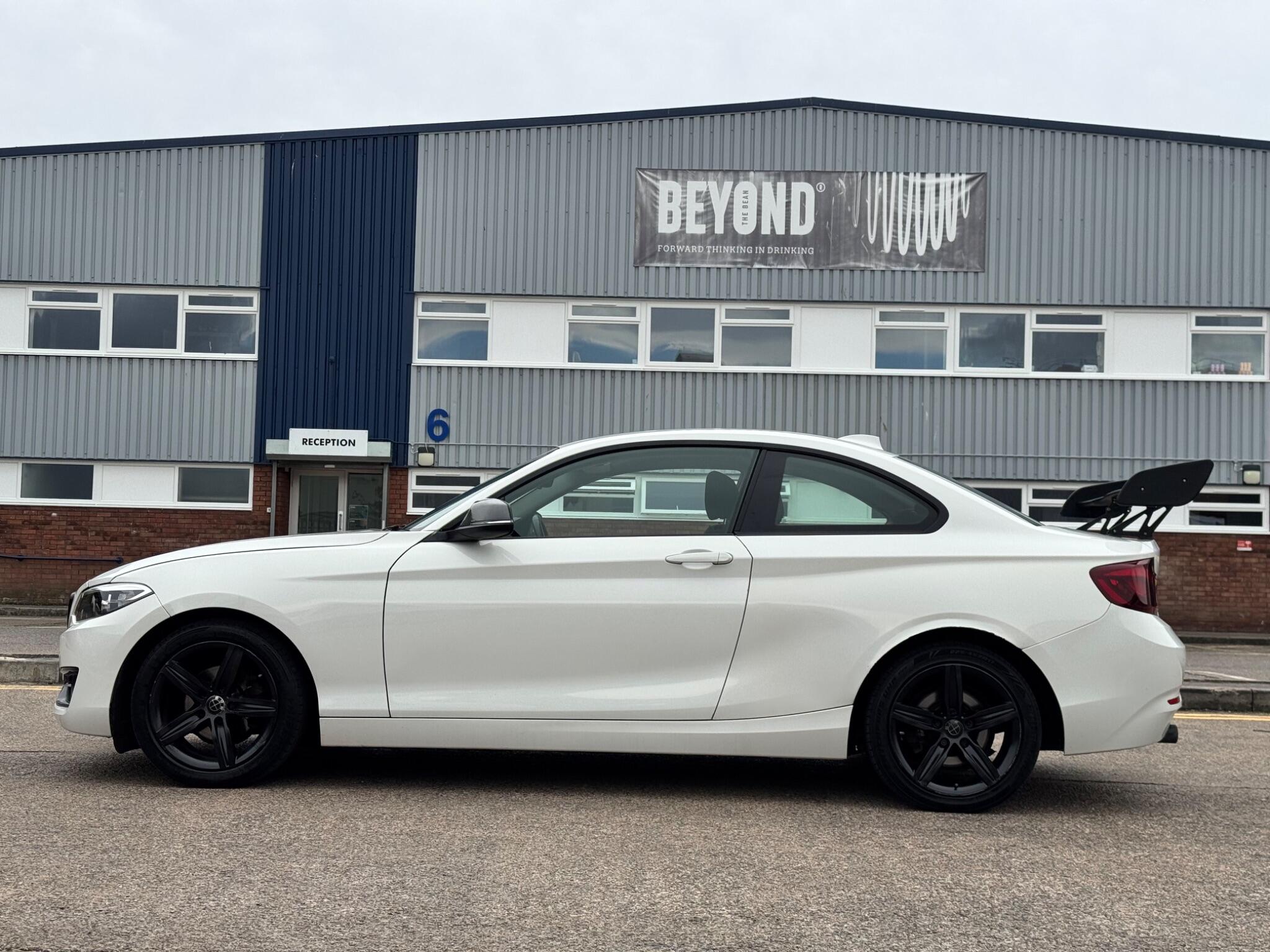 BMW 2 Series view 14