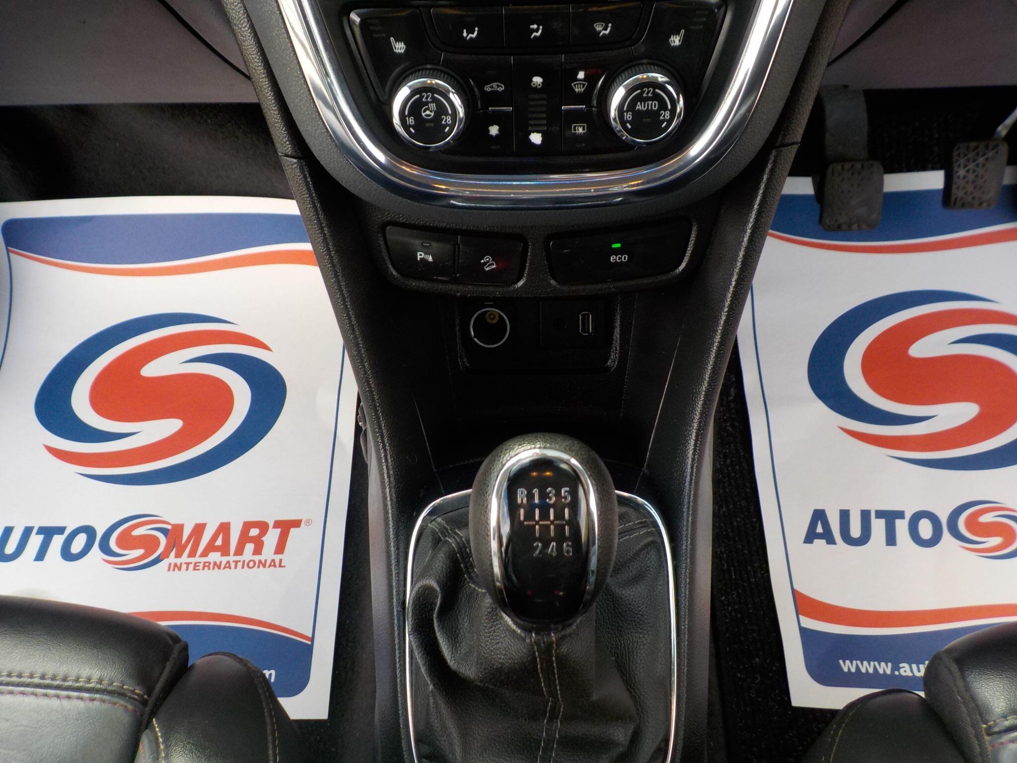 Vauxhall Mokka 1.7 CDTi SE 2WD Euro 5 (s/s) 5dr