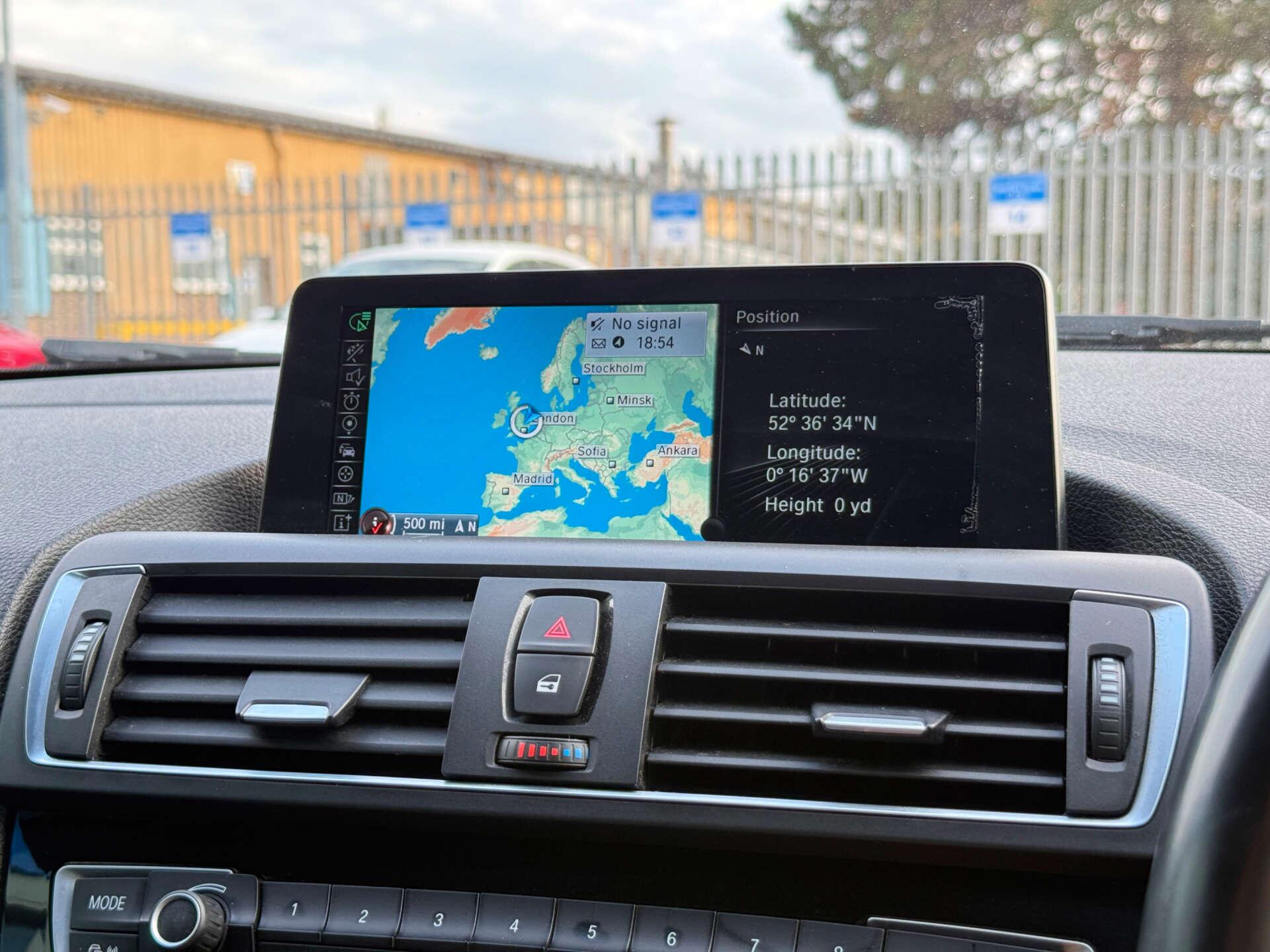 BMW 2 Series view 12