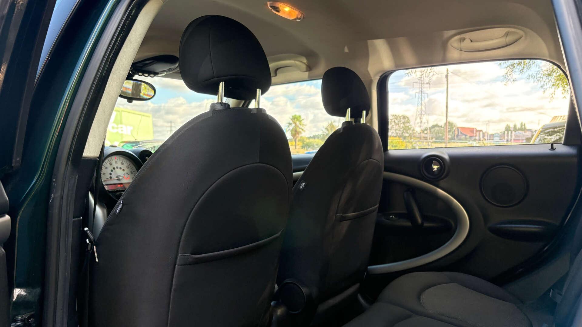 Mini Countryman view 12