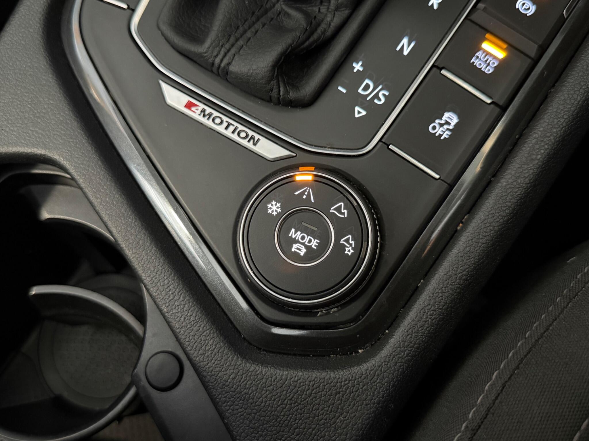 Volkswagen Tiguan Allspace view 32