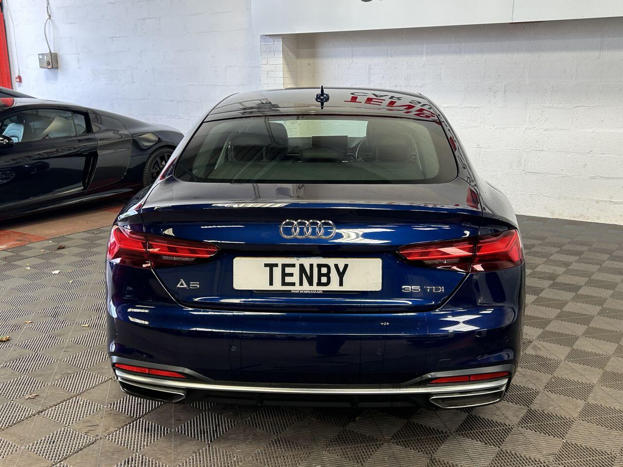Audi A5 view 8