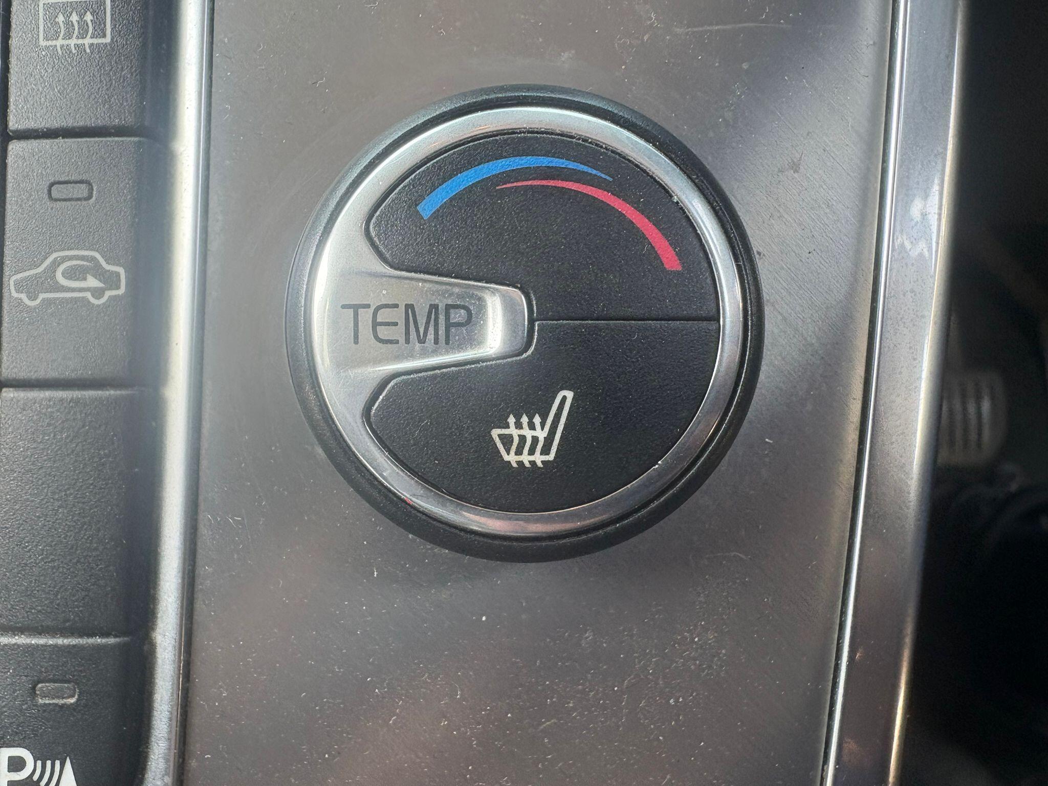 Volvo V70 view 28