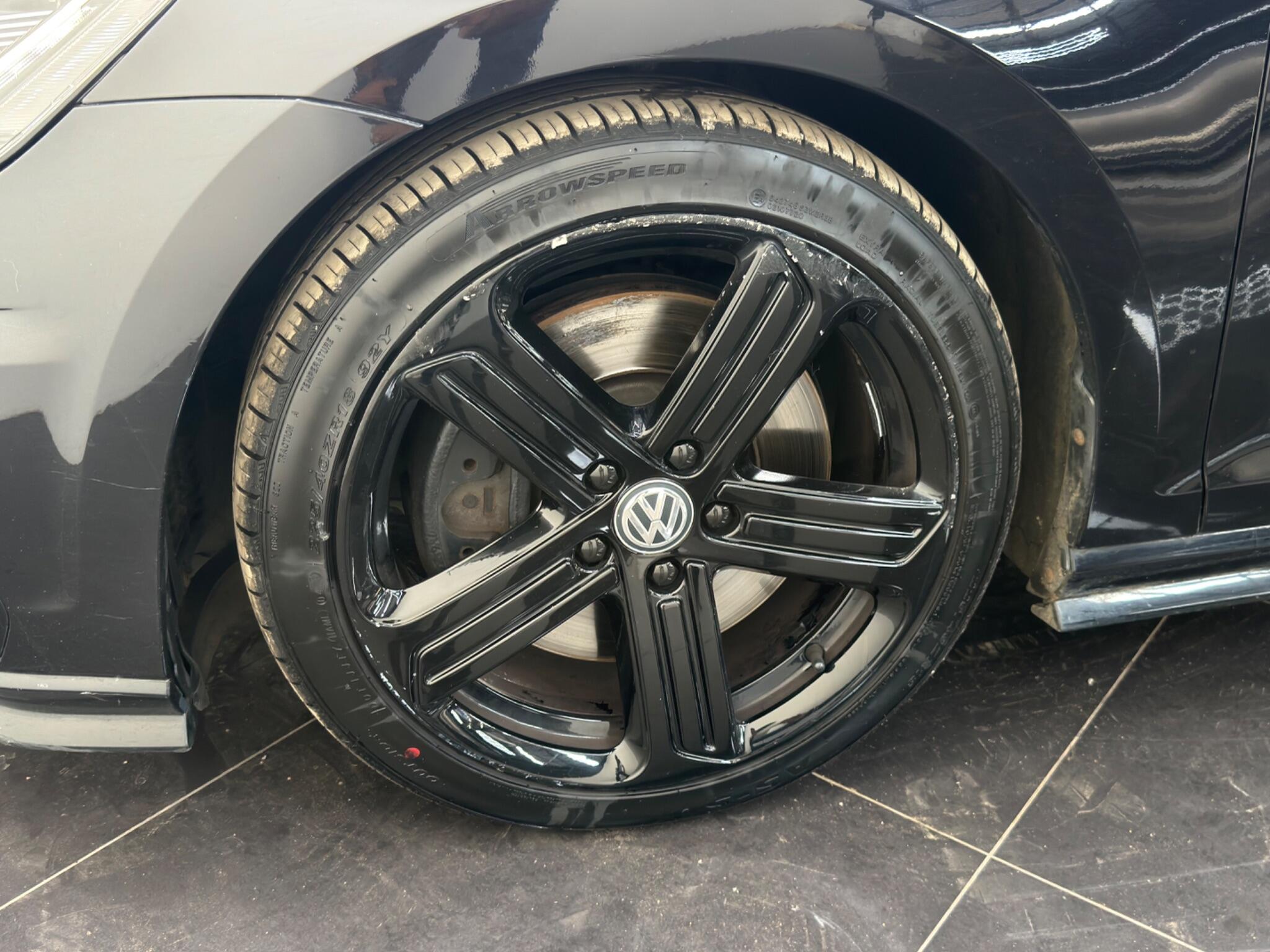 Volkswagen Golf view 65