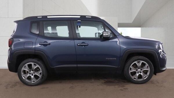 Jeep Renegade view 9