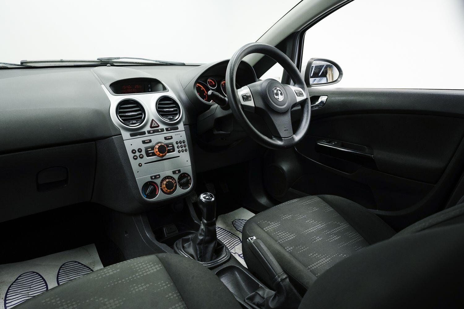 Vauxhall Corsa view 19