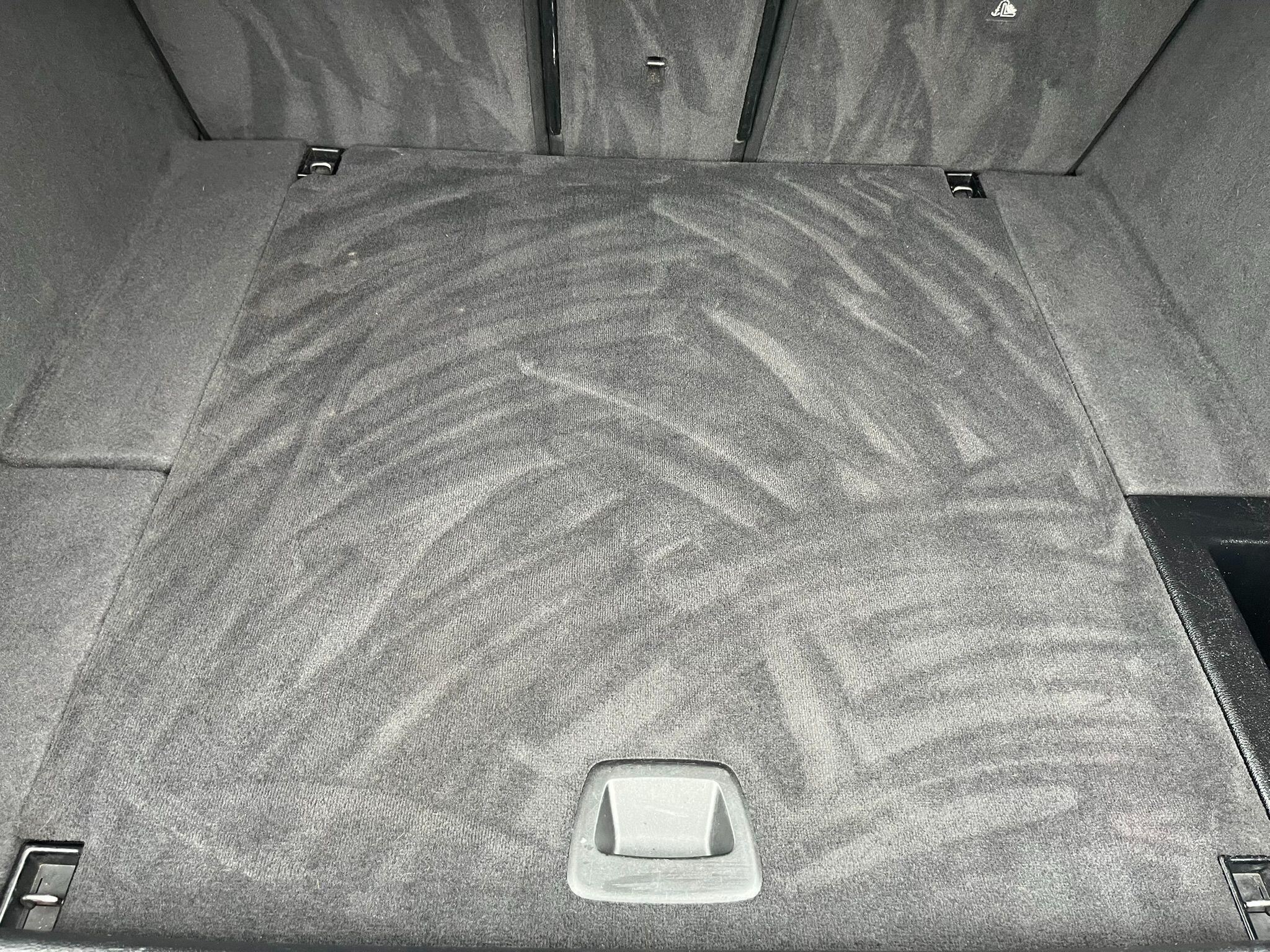BMW X4 view 37
