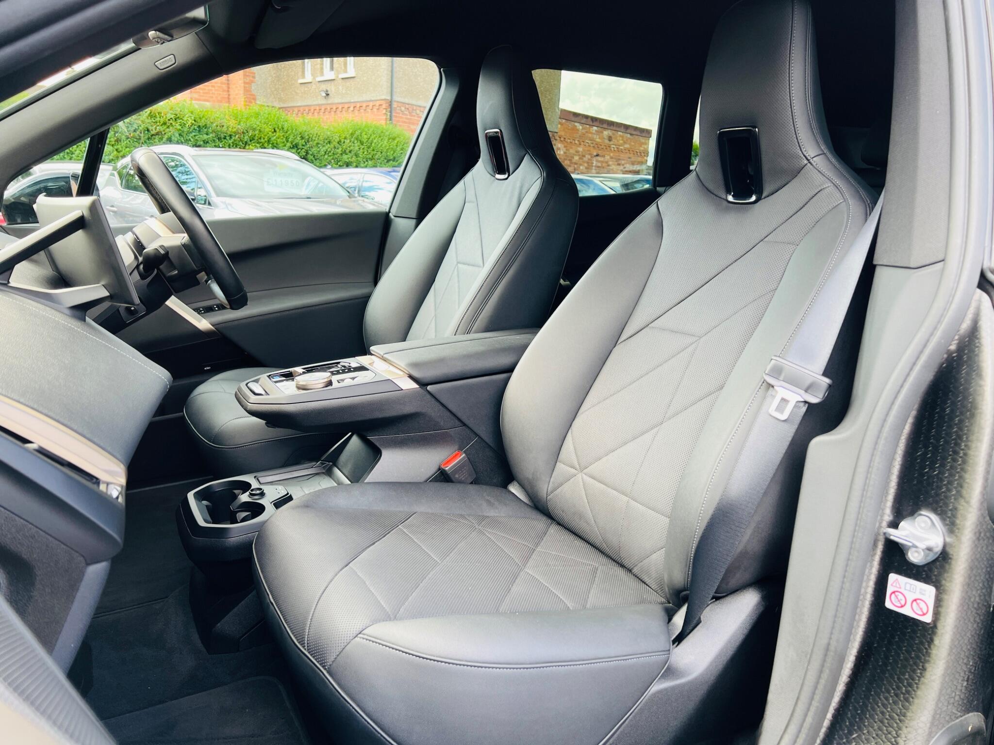 2022 BMW iX 40 76.6kWh M Sport Auto xDrive 5dr • 23,495 miles image 68