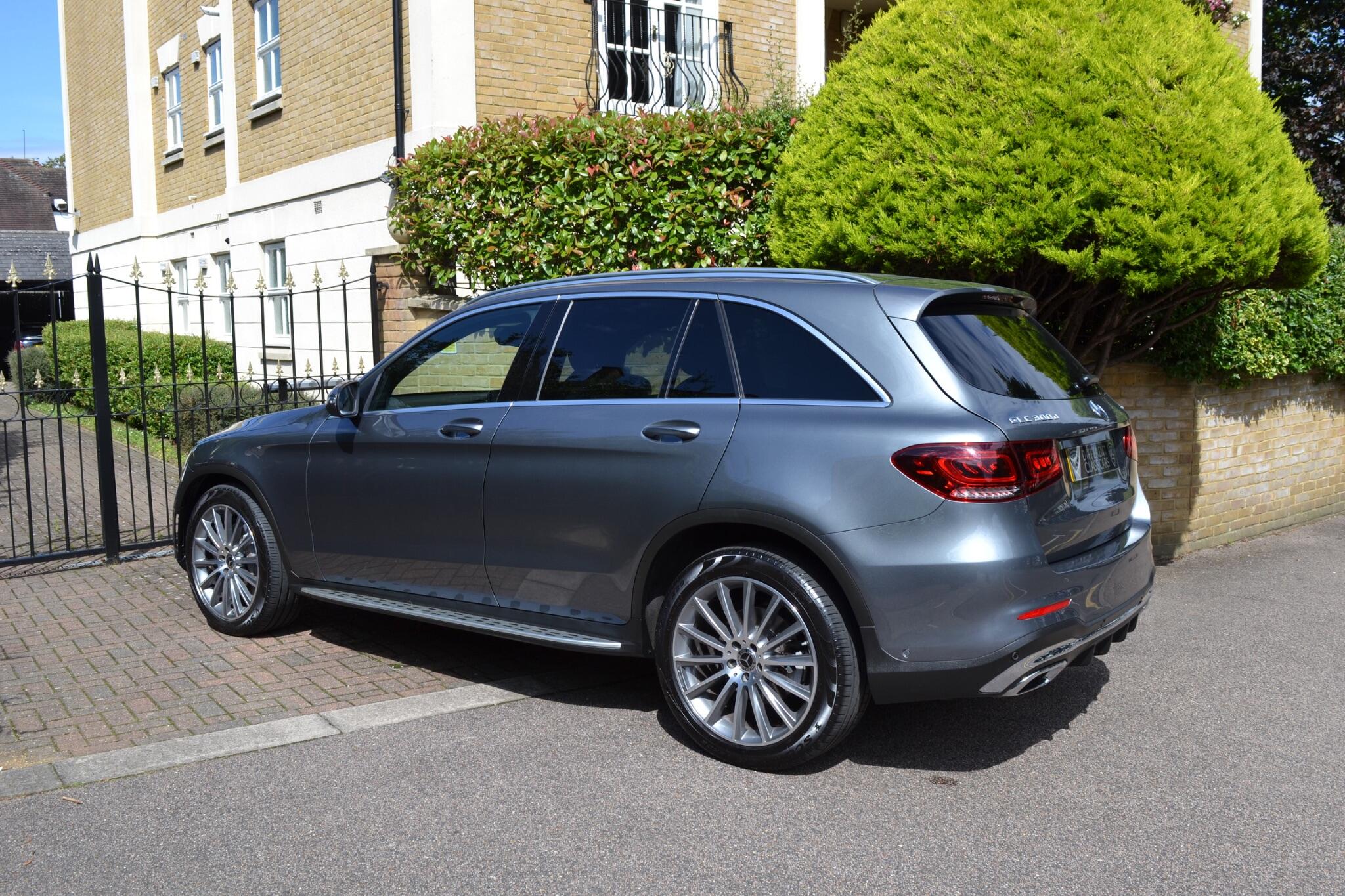 Mercedes-Benz GLC view 38