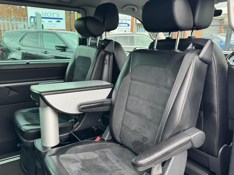 2018 Volkswagen Caravelle image 51