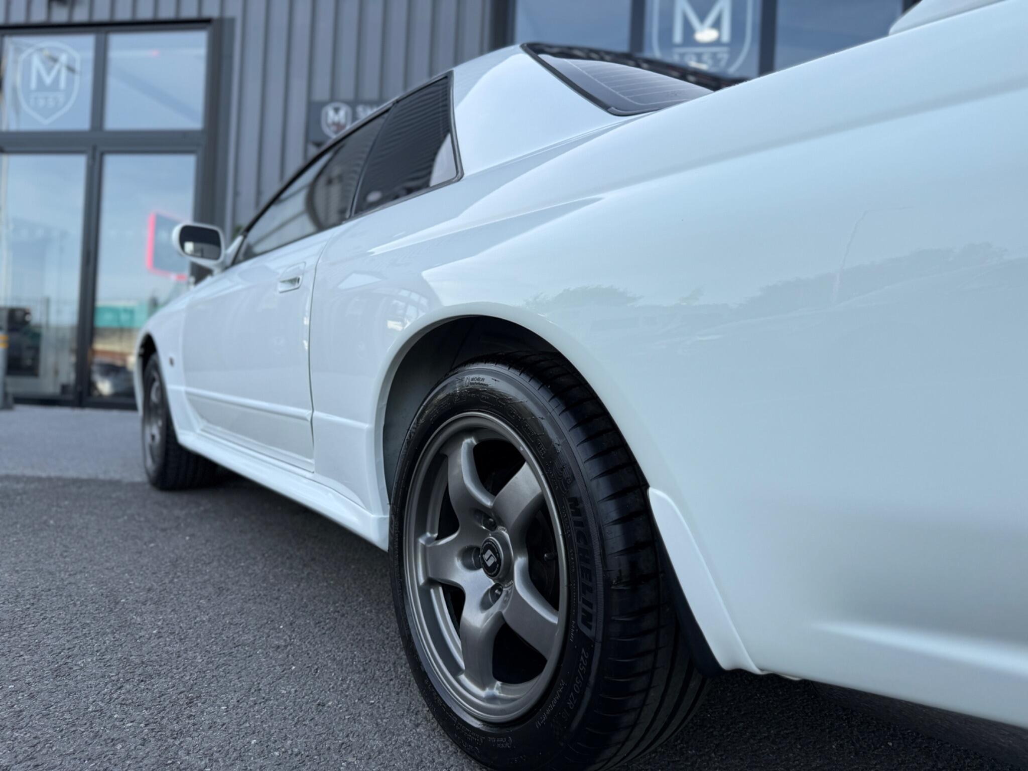 Nissan Skyline view 56
