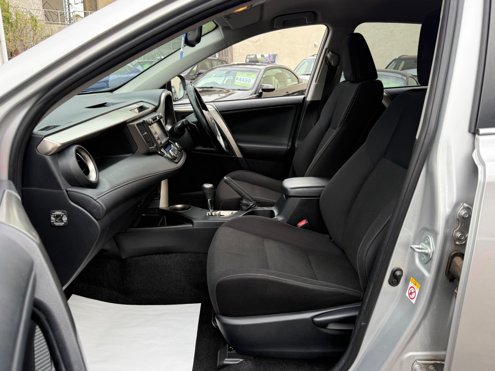 Toyota RAV4 - Image 51
