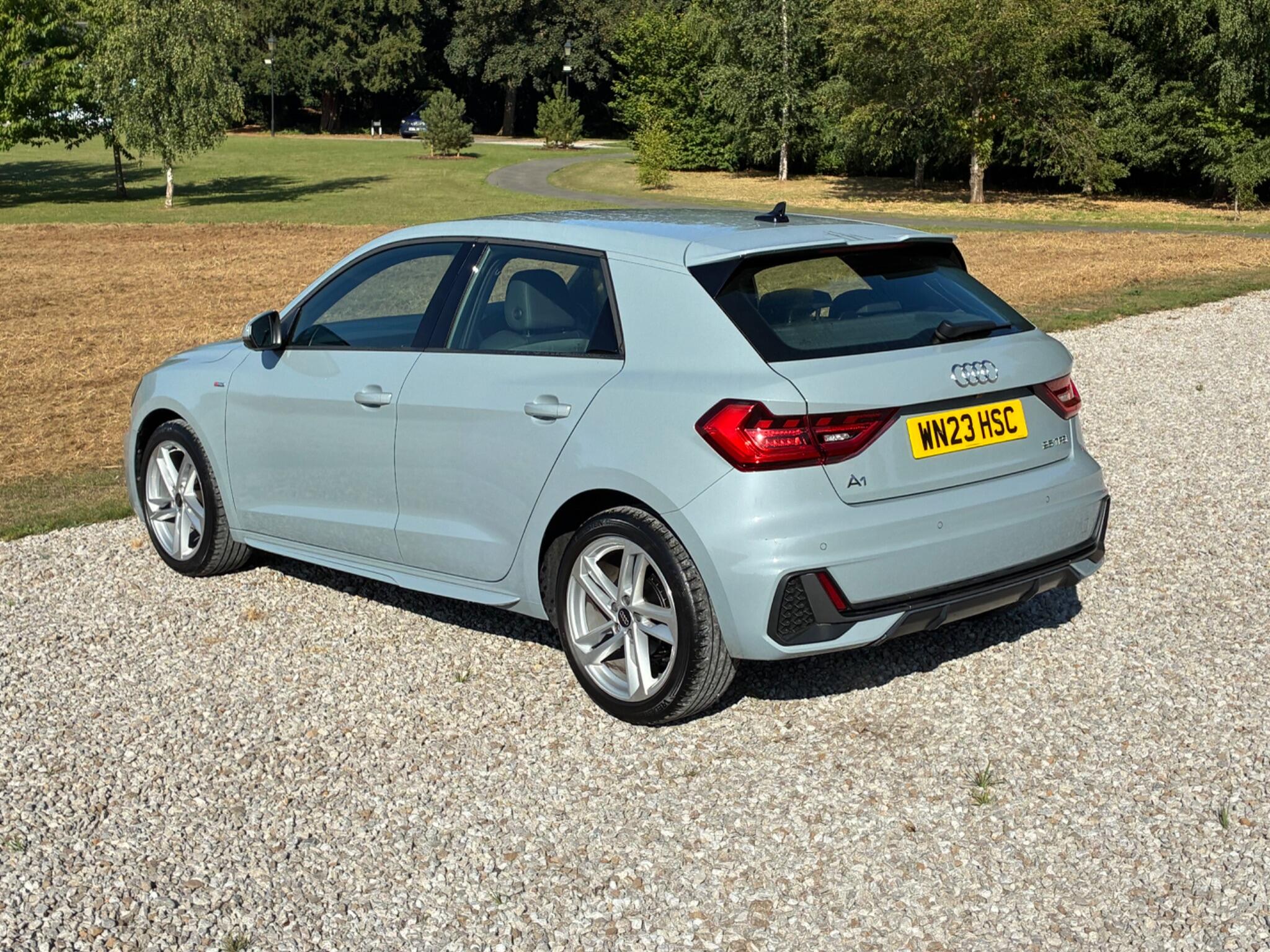 Audi A1 view 5