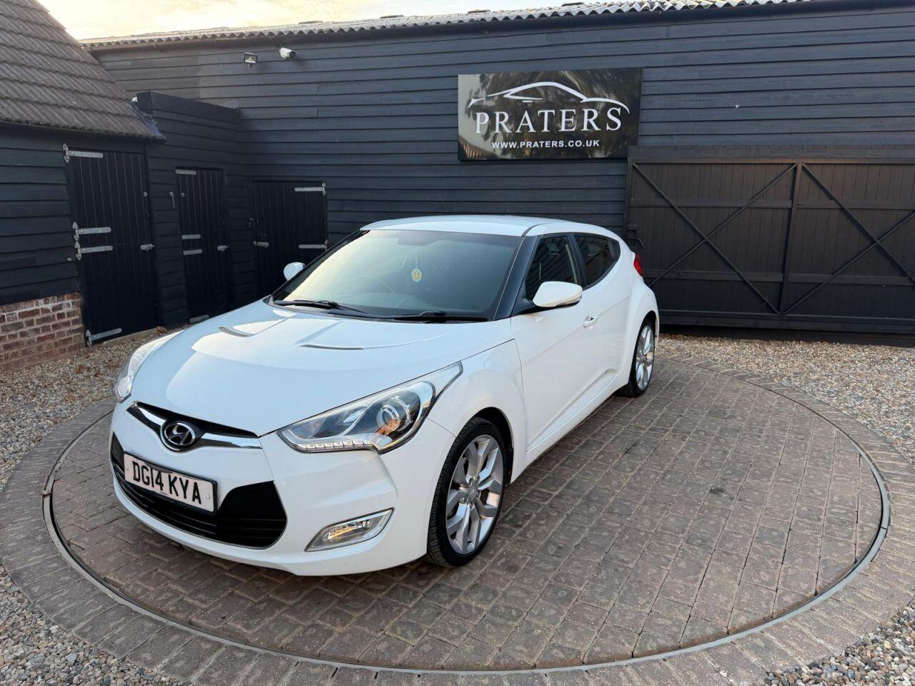 Hyundai Veloster view 11