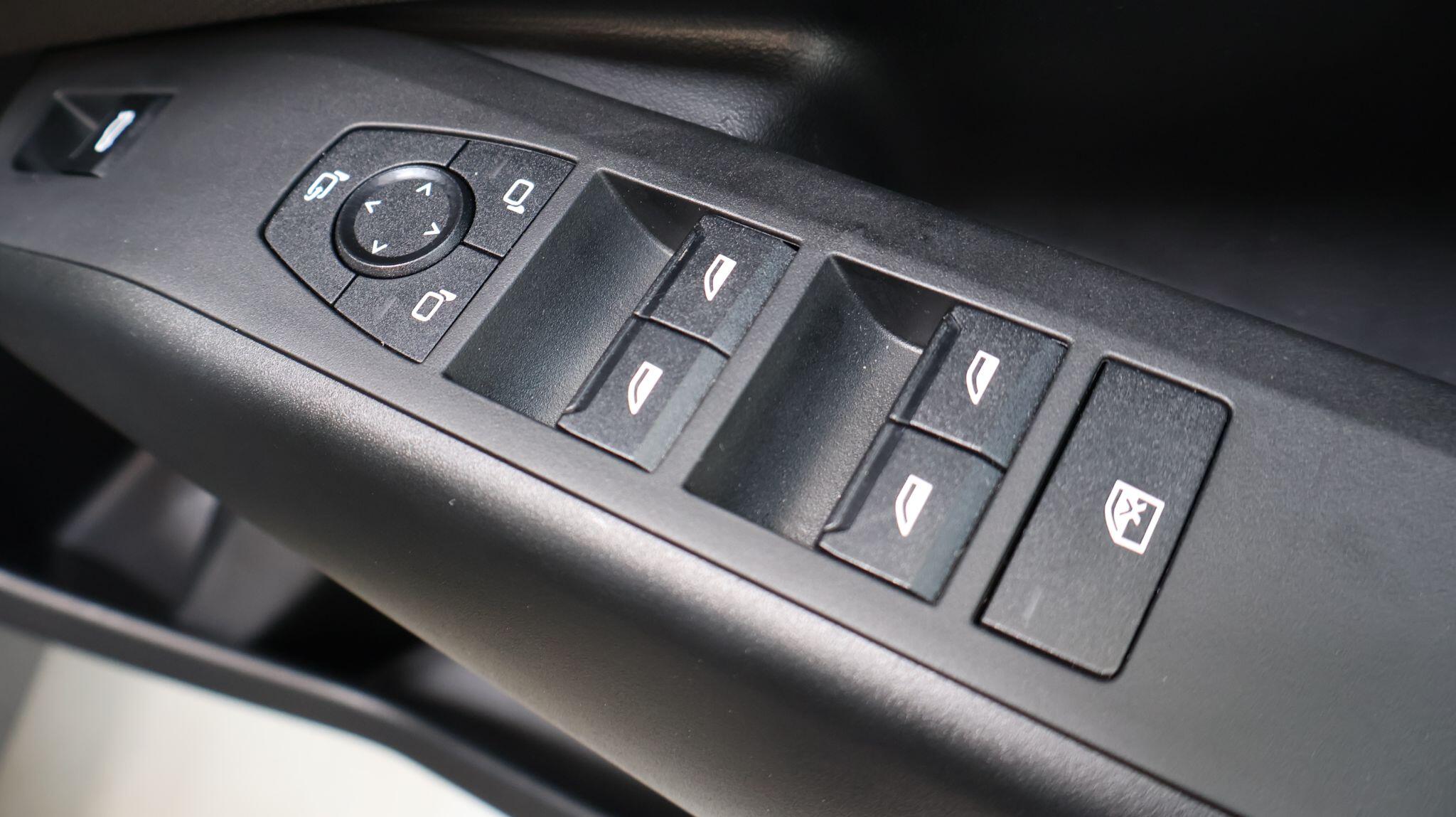 BMW X3 view 27