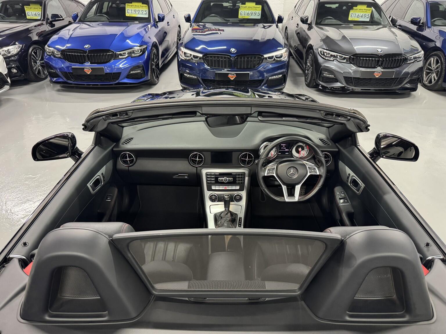 Mercedes-Benz SLK view 10