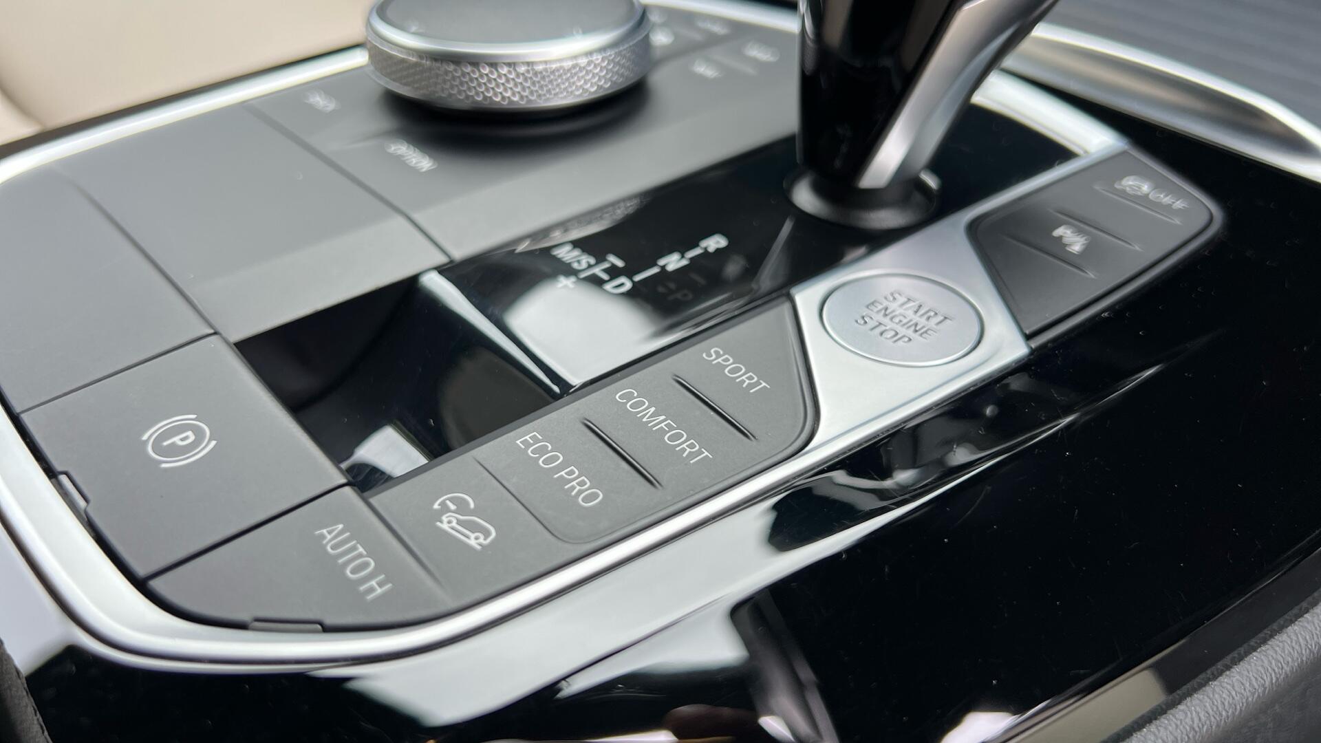 BMW X3 view 19