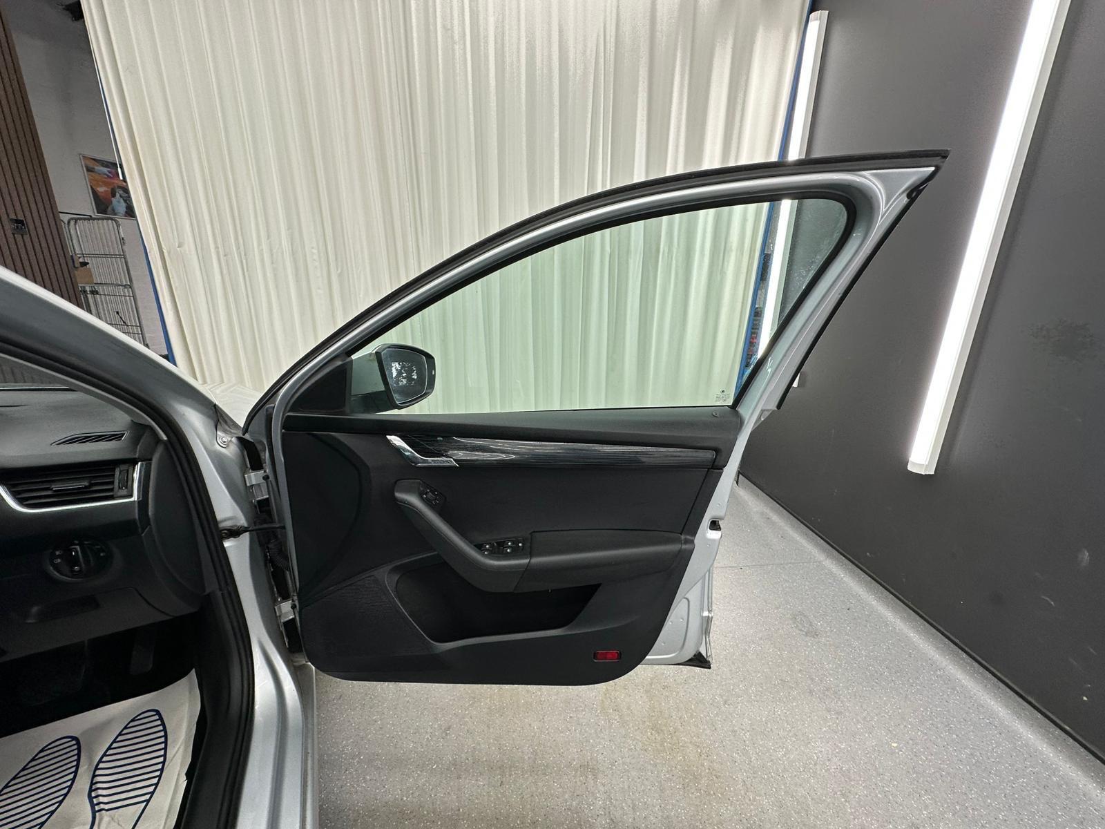 Skoda Octavia view 18