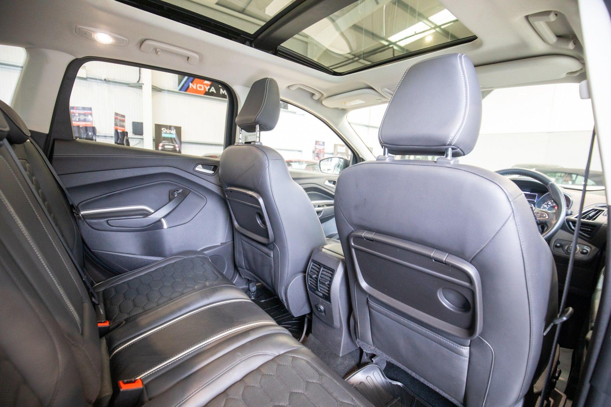 Ford Kuga view 10