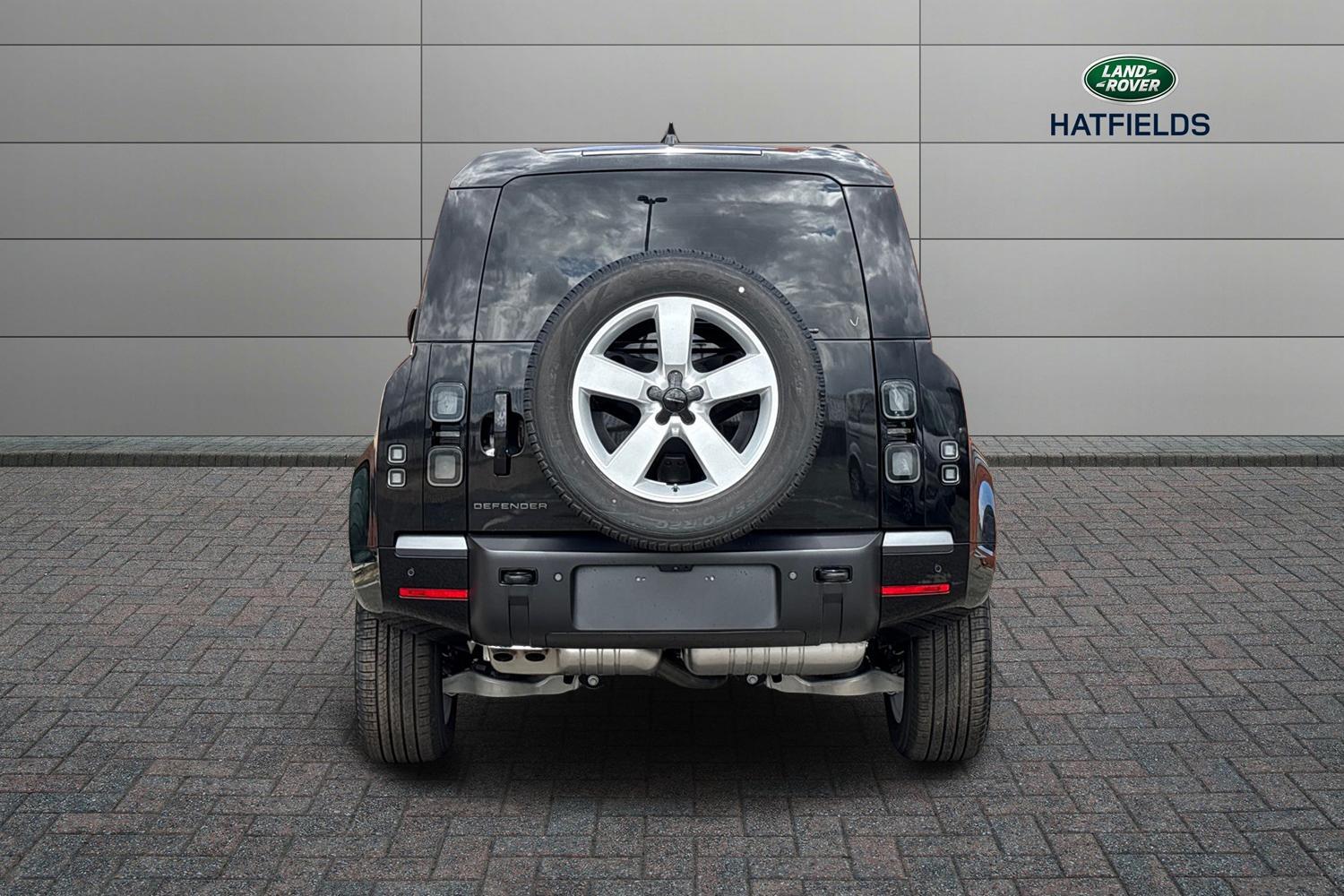 Land Rover Defender view 6