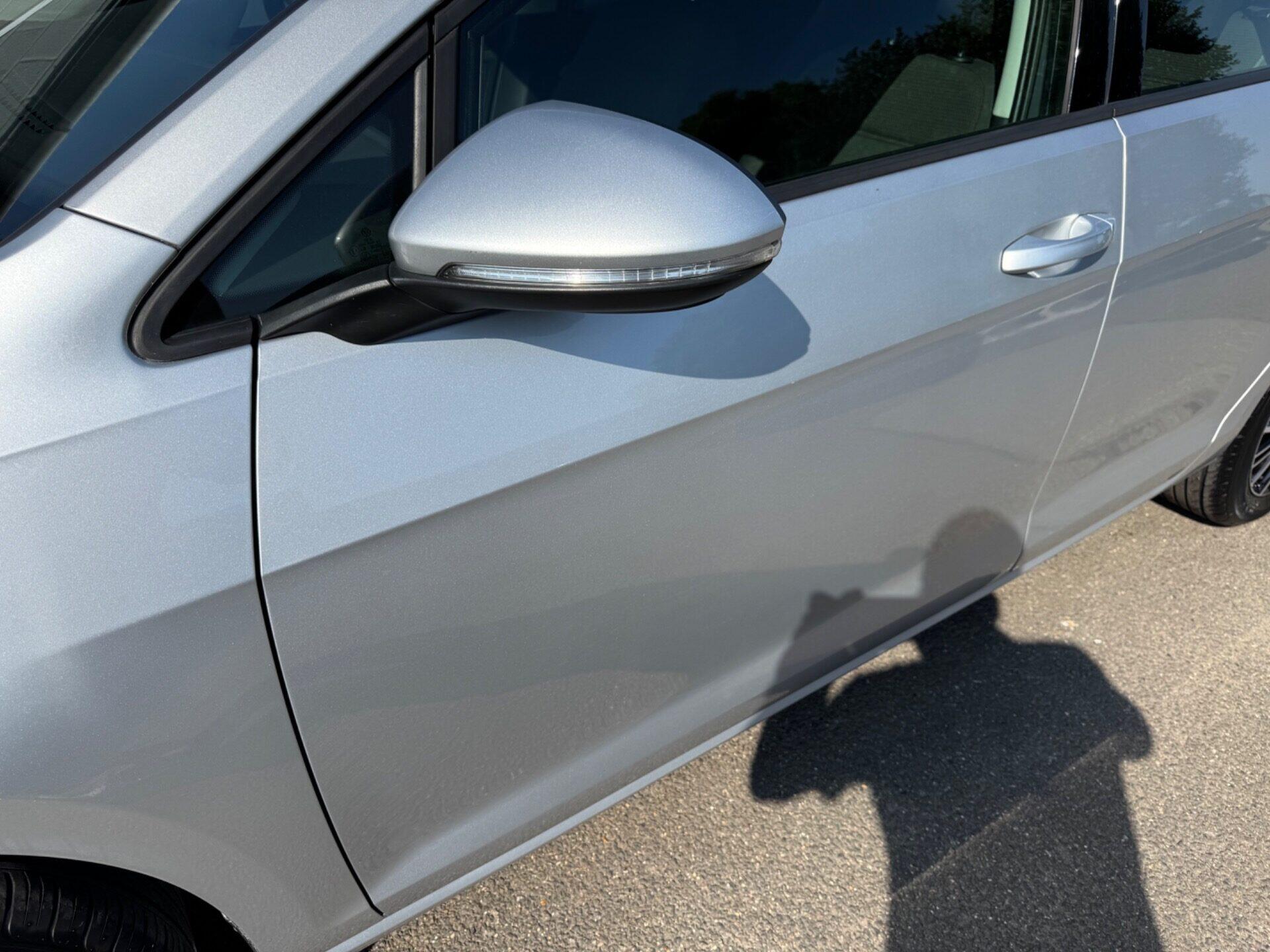 Volkswagen Golf view 30