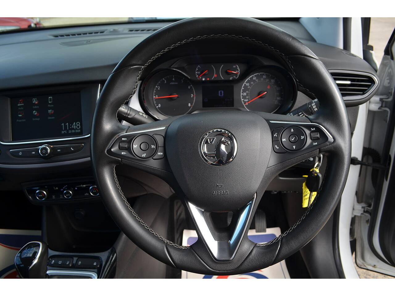 Vauxhall Crossland X view 15