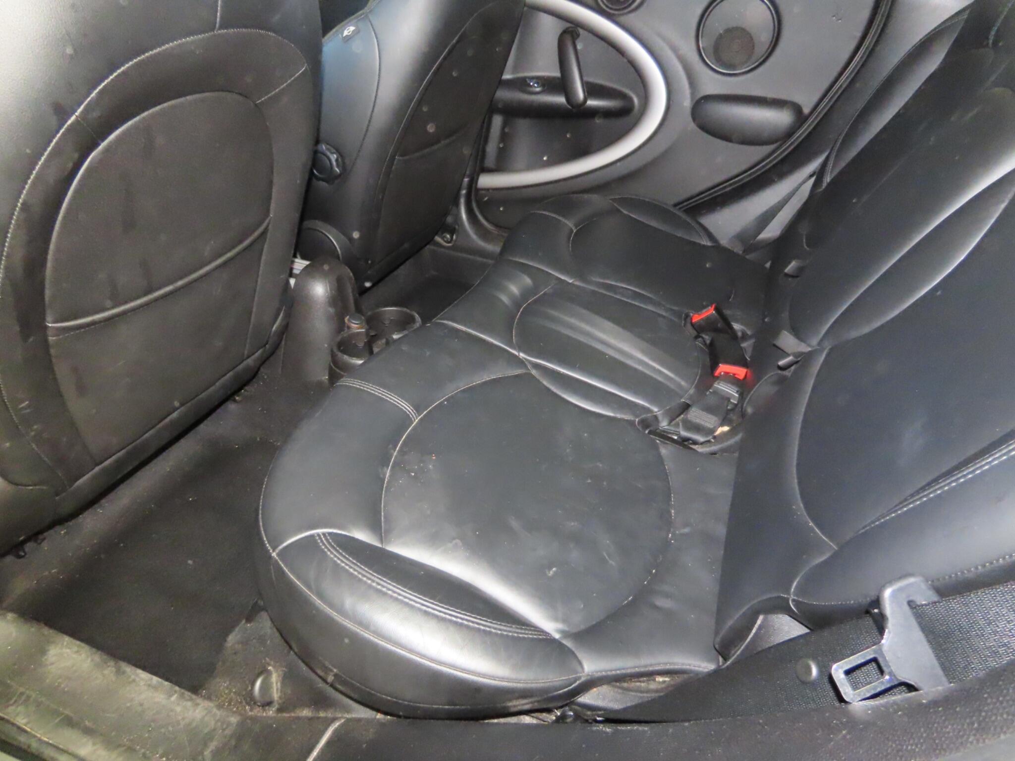 Mini Countryman view 9