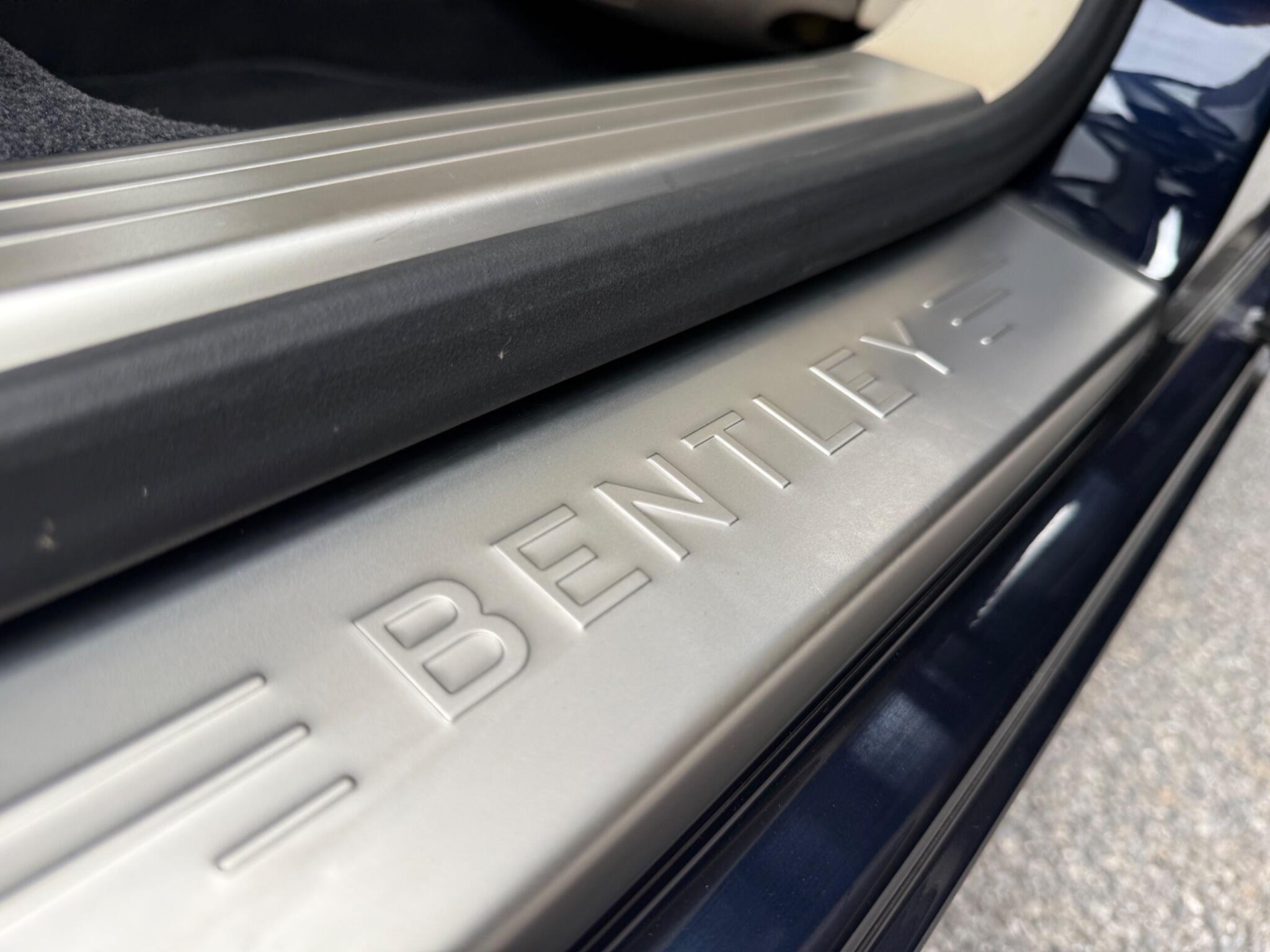 Bentley Continental view 77
