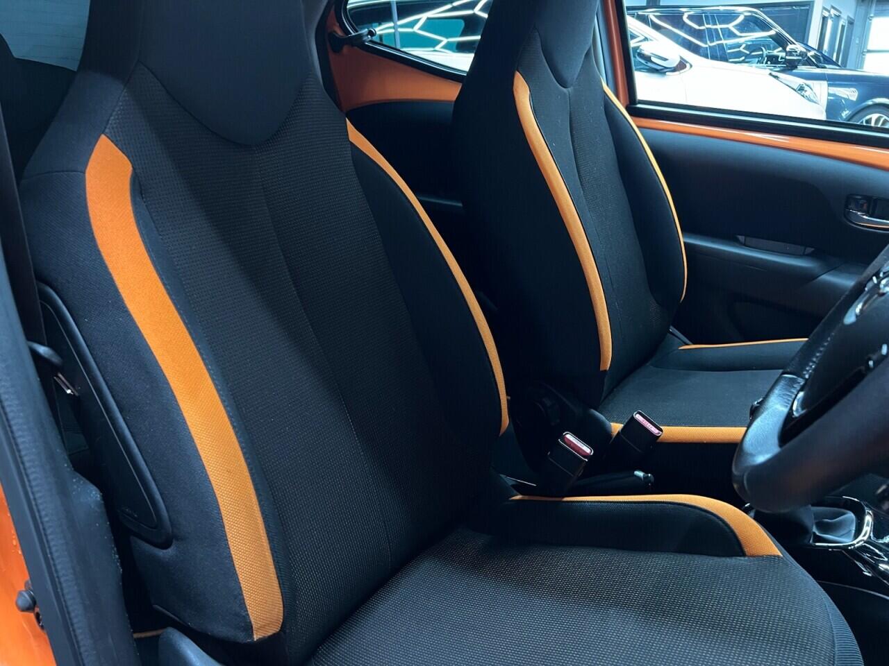 Toyota Aygo view 38