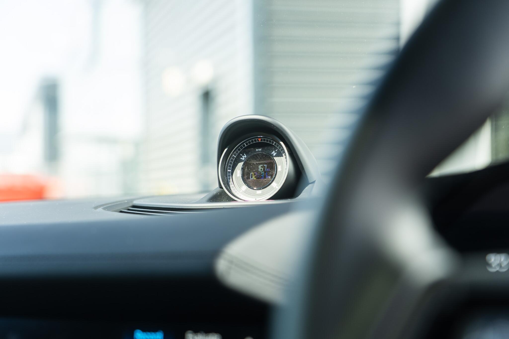 Porsche Taycan view 43