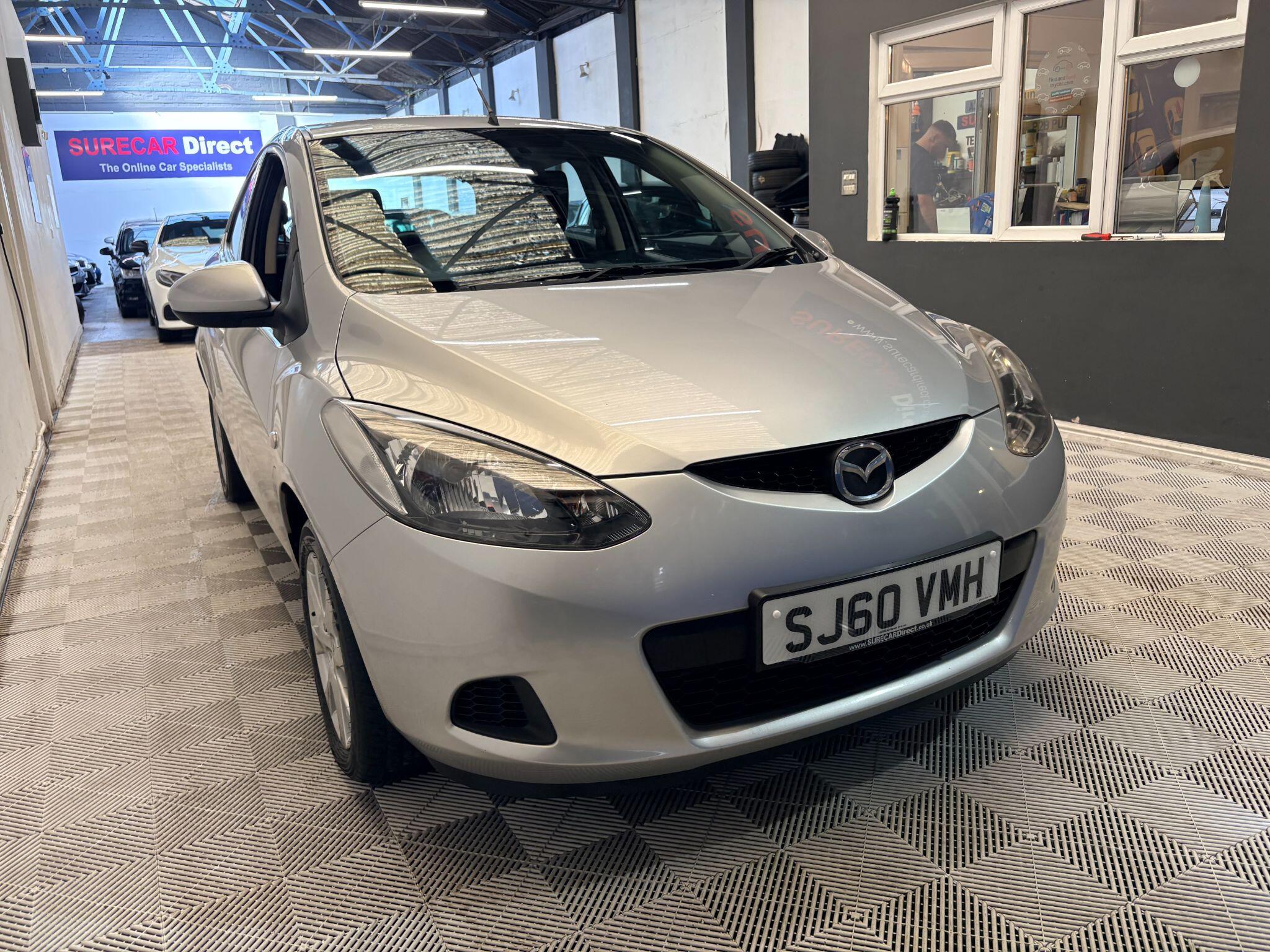 Mazda Mazda2 view 21