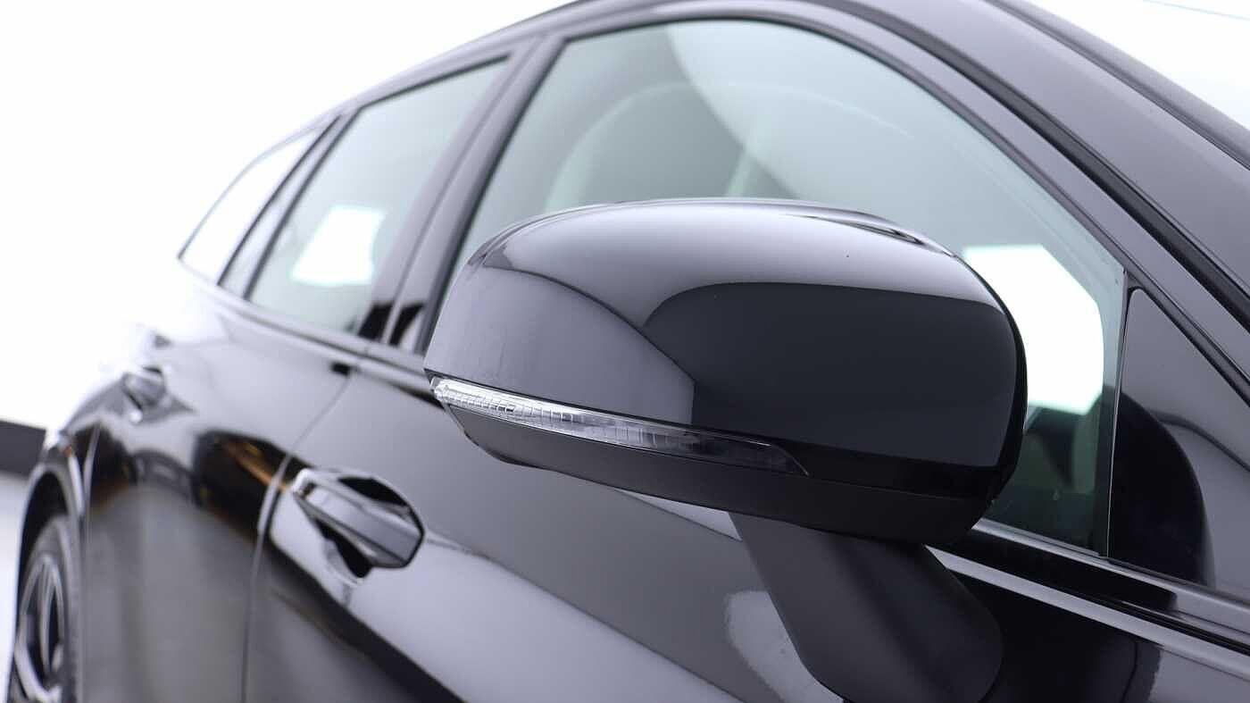 Volvo V60 view 40