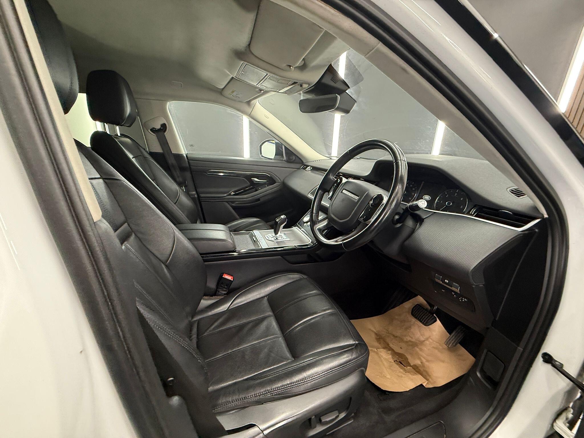 Land Rover Range Rover Evoque view 19