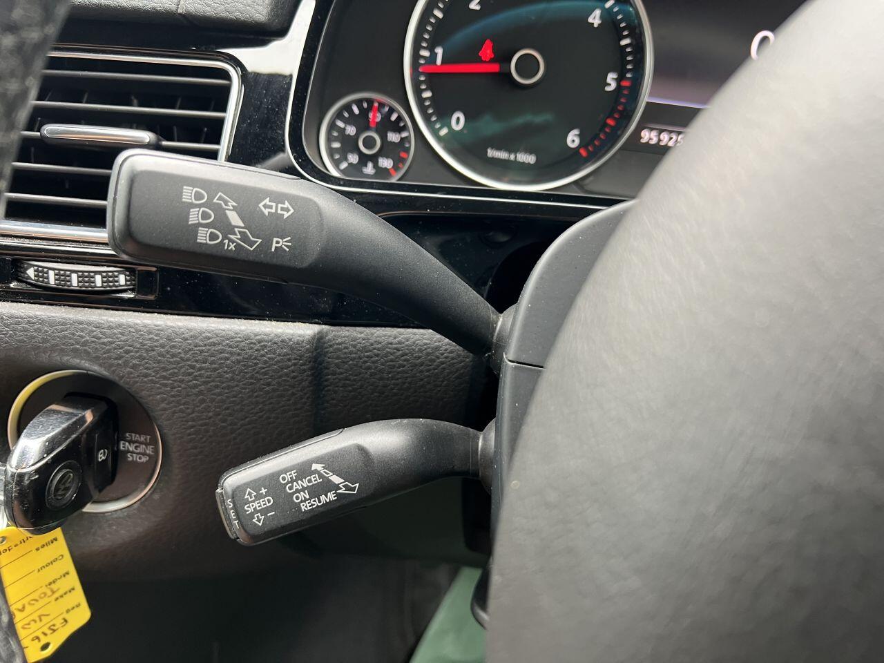 Volkswagen Touareg view 57