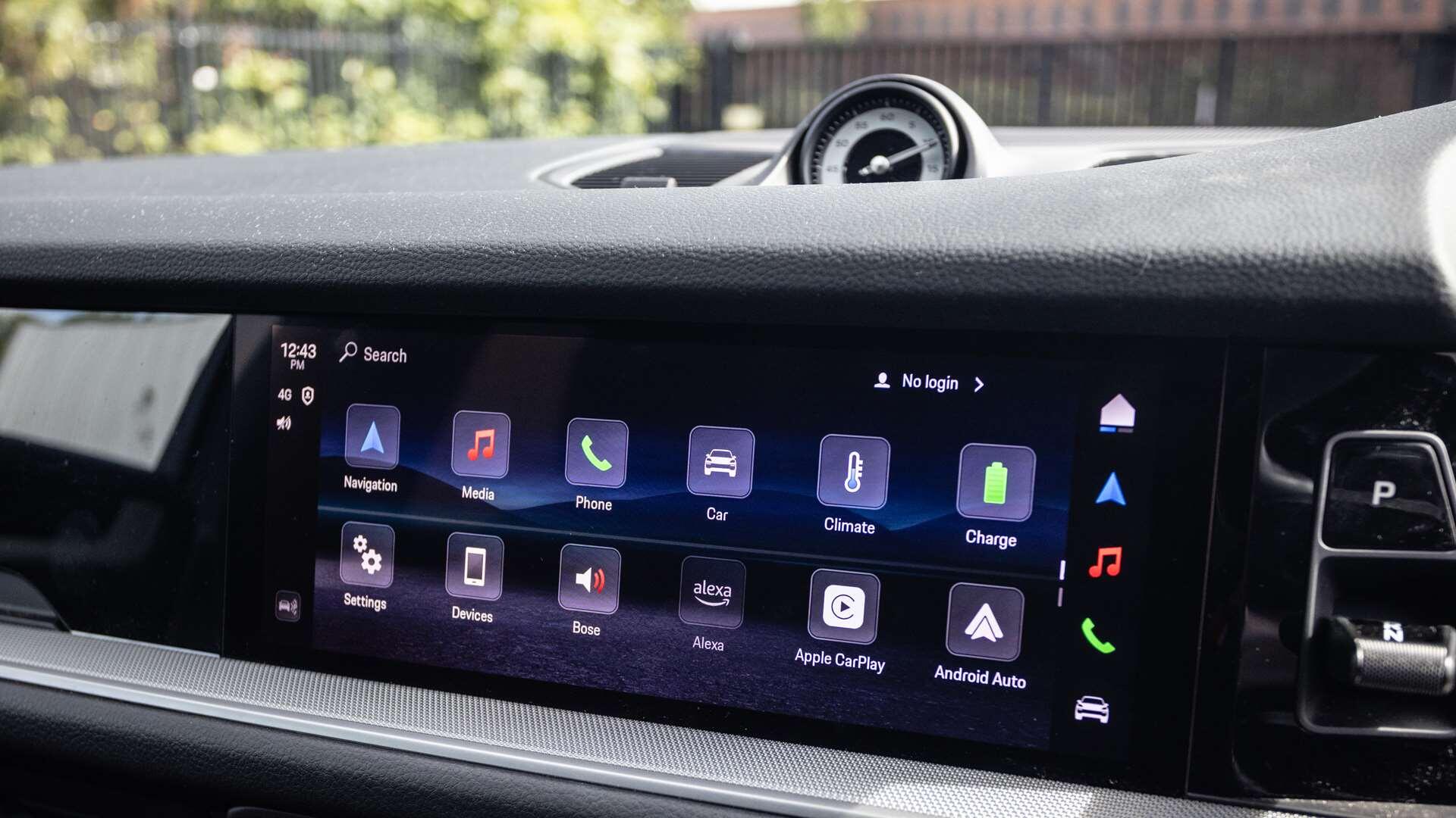 Porsche Cayenne view 22