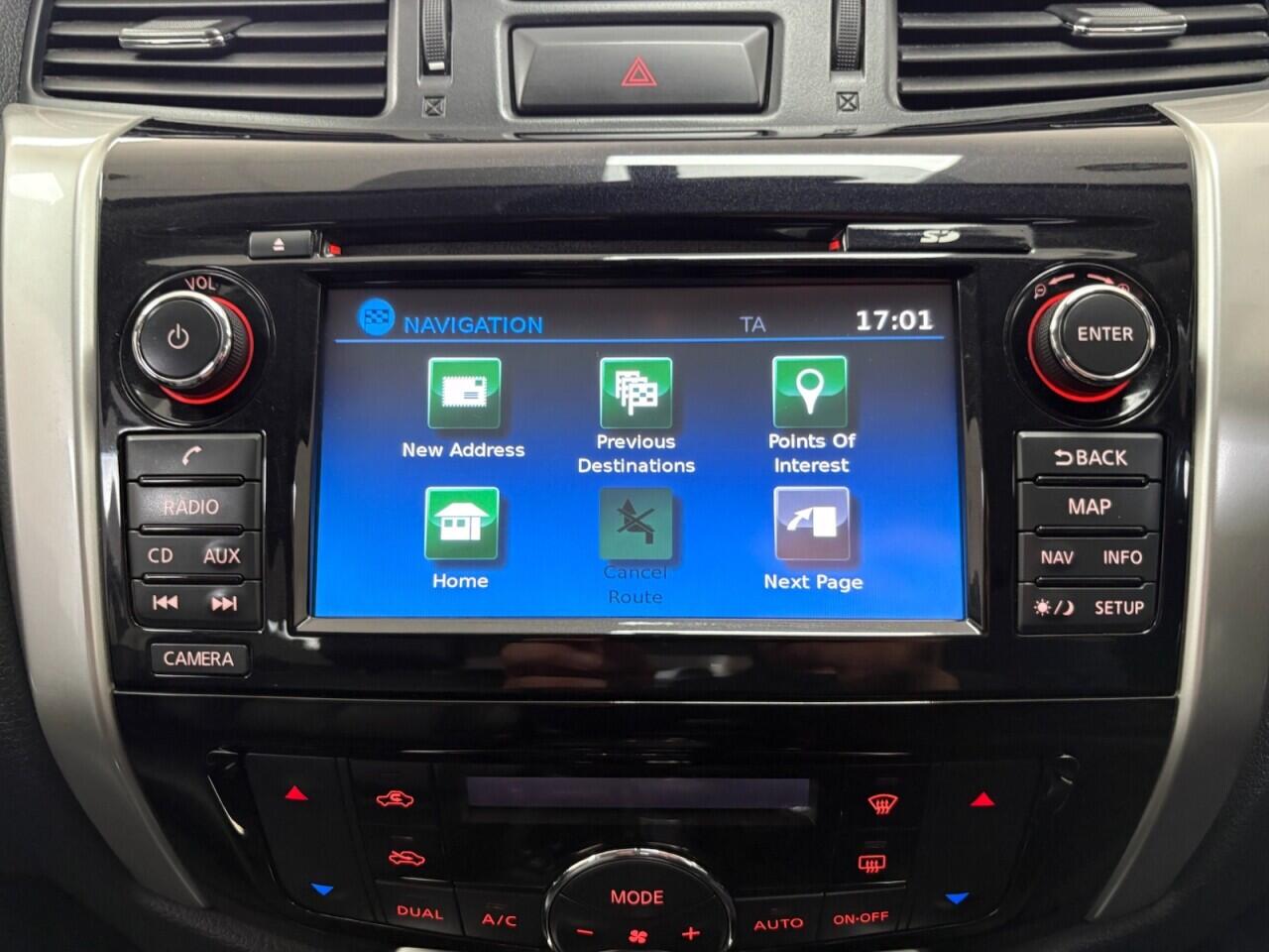 Nissan Navara view 26