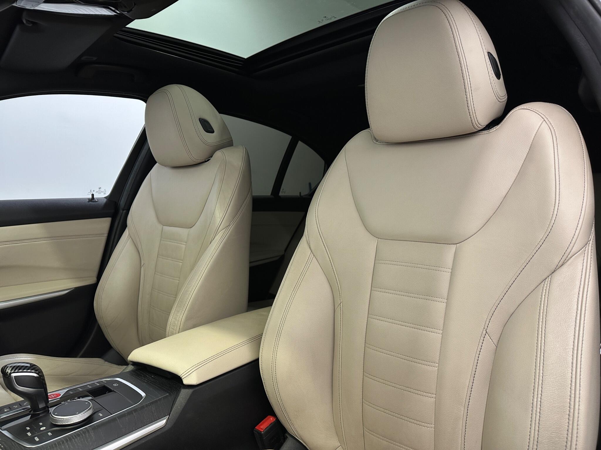 BMW 3 Series view 38