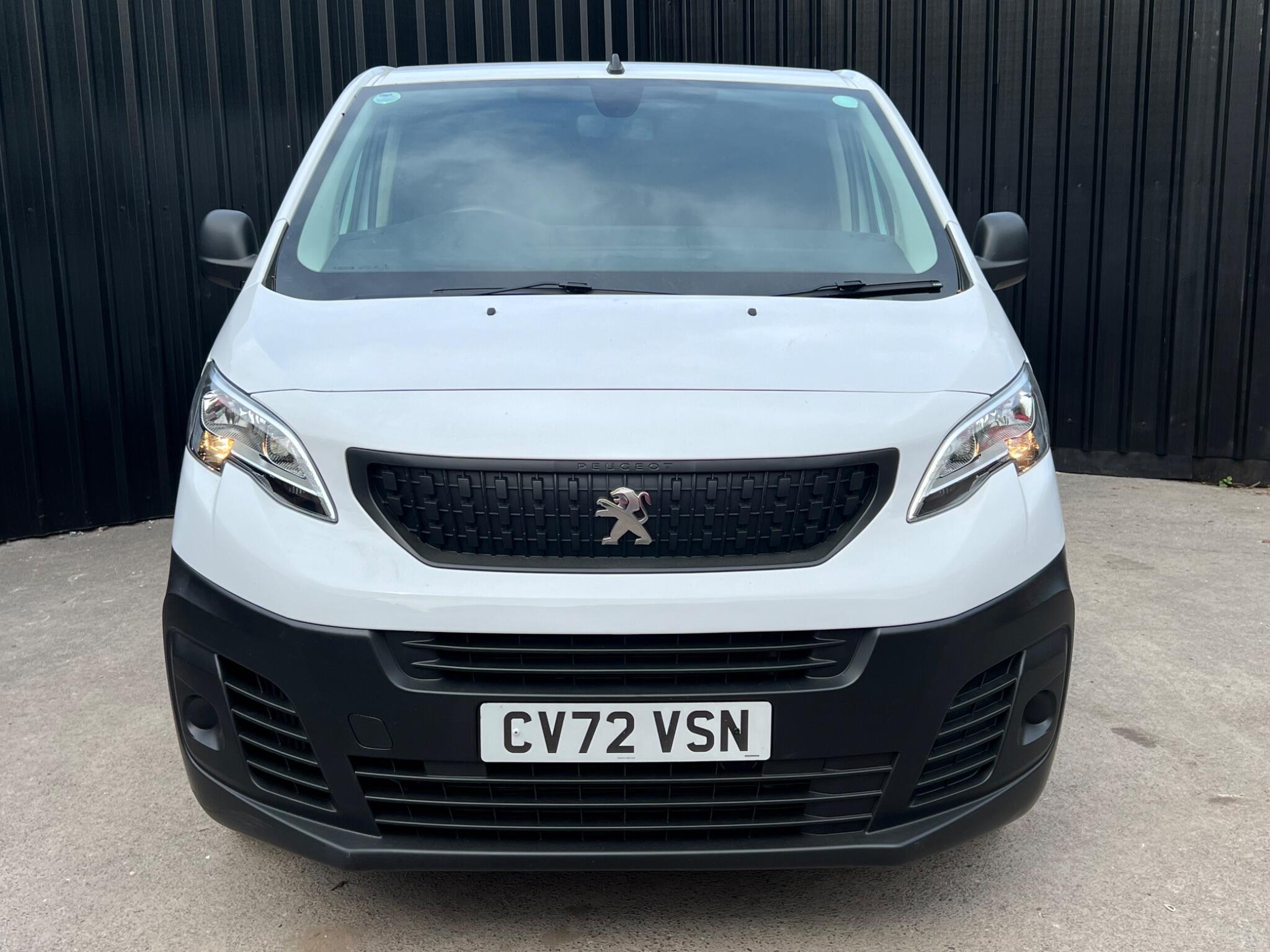 Peugeot Expert view 9