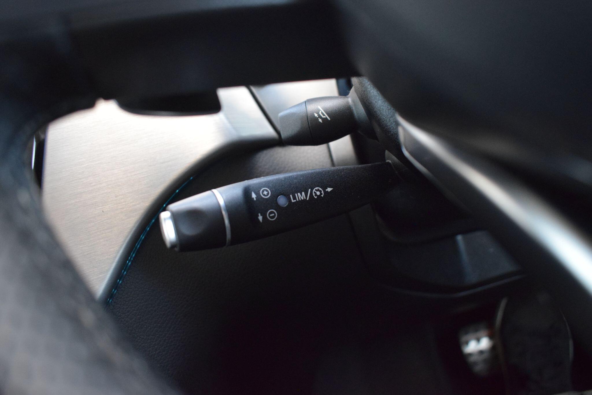 Mercedes-Benz GLE view 15