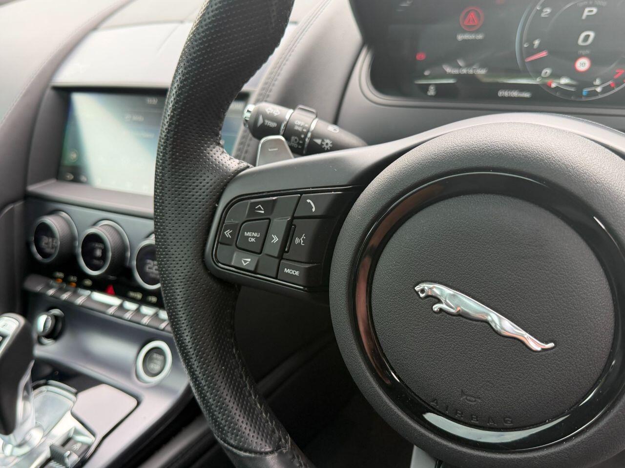 Jaguar F-Type view 44