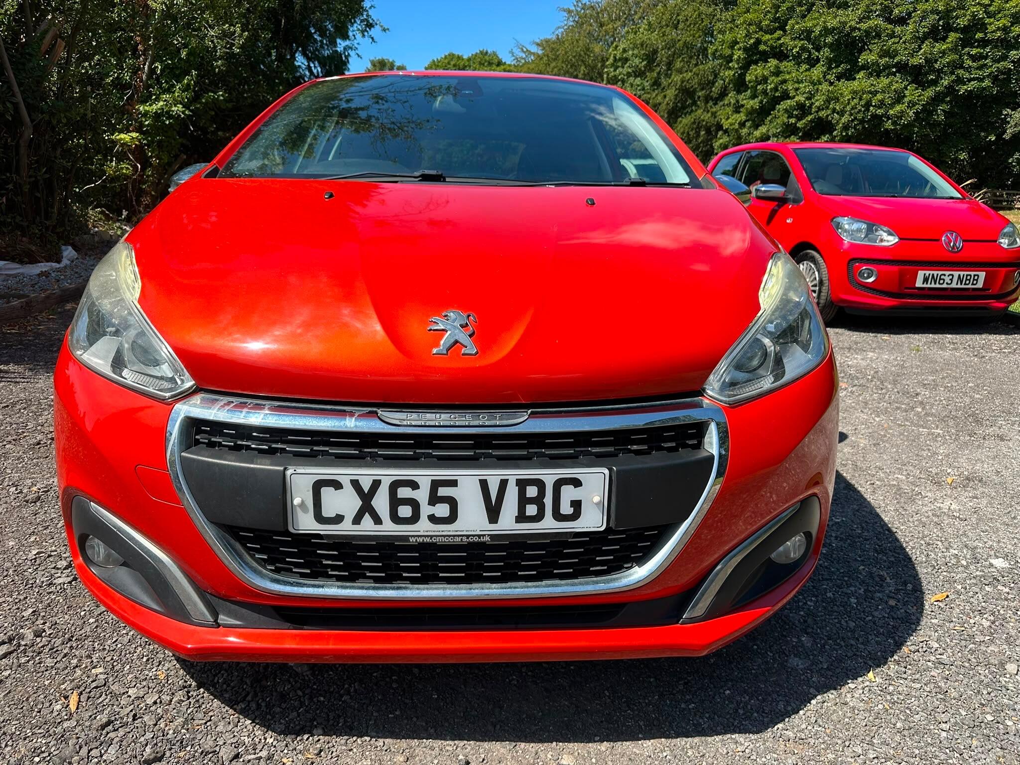 Peugeot 208 view 7