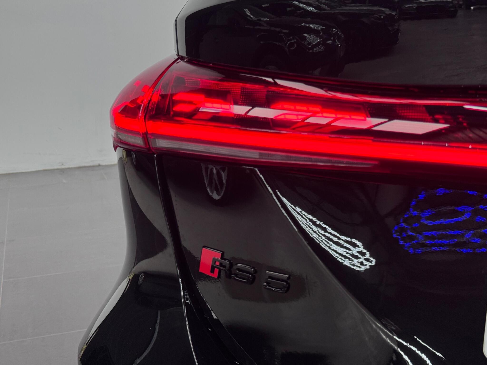 Audi RS5 view 17