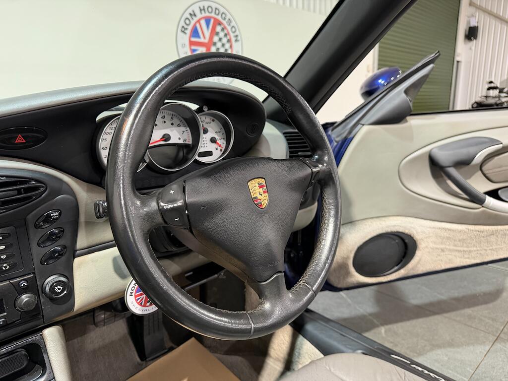 Porsche Boxster view 12