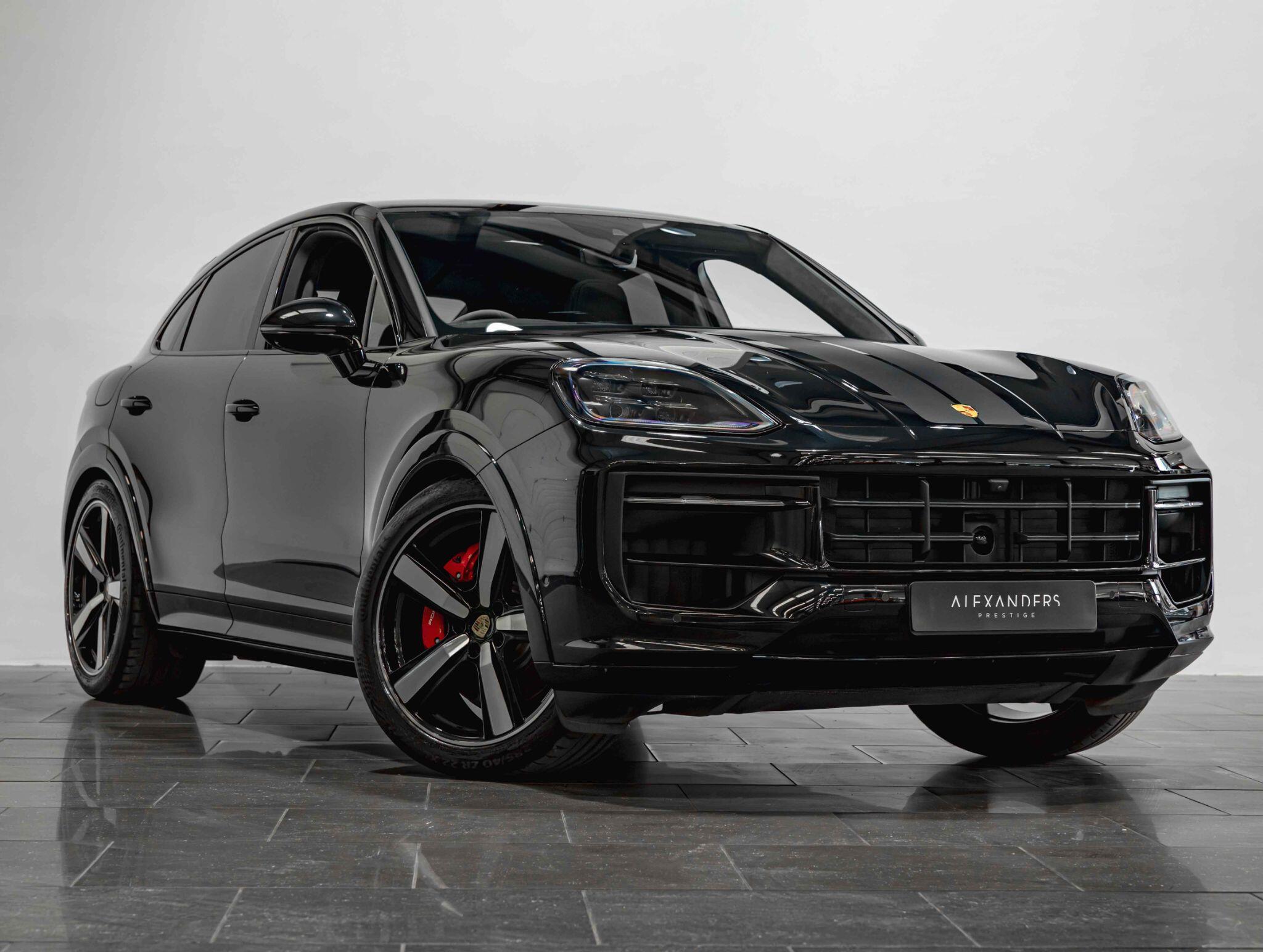 Porsche Cayenne view 8