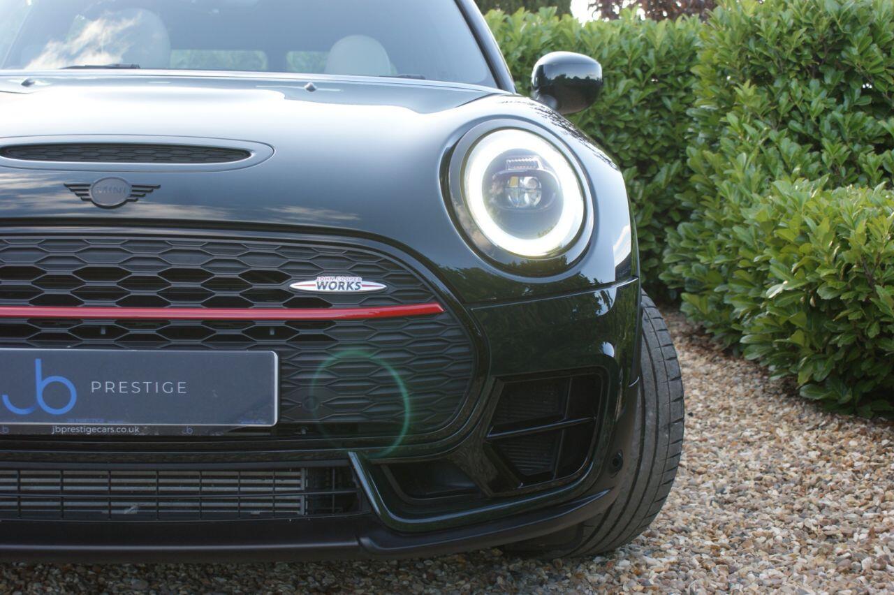 Mini Clubman view 6